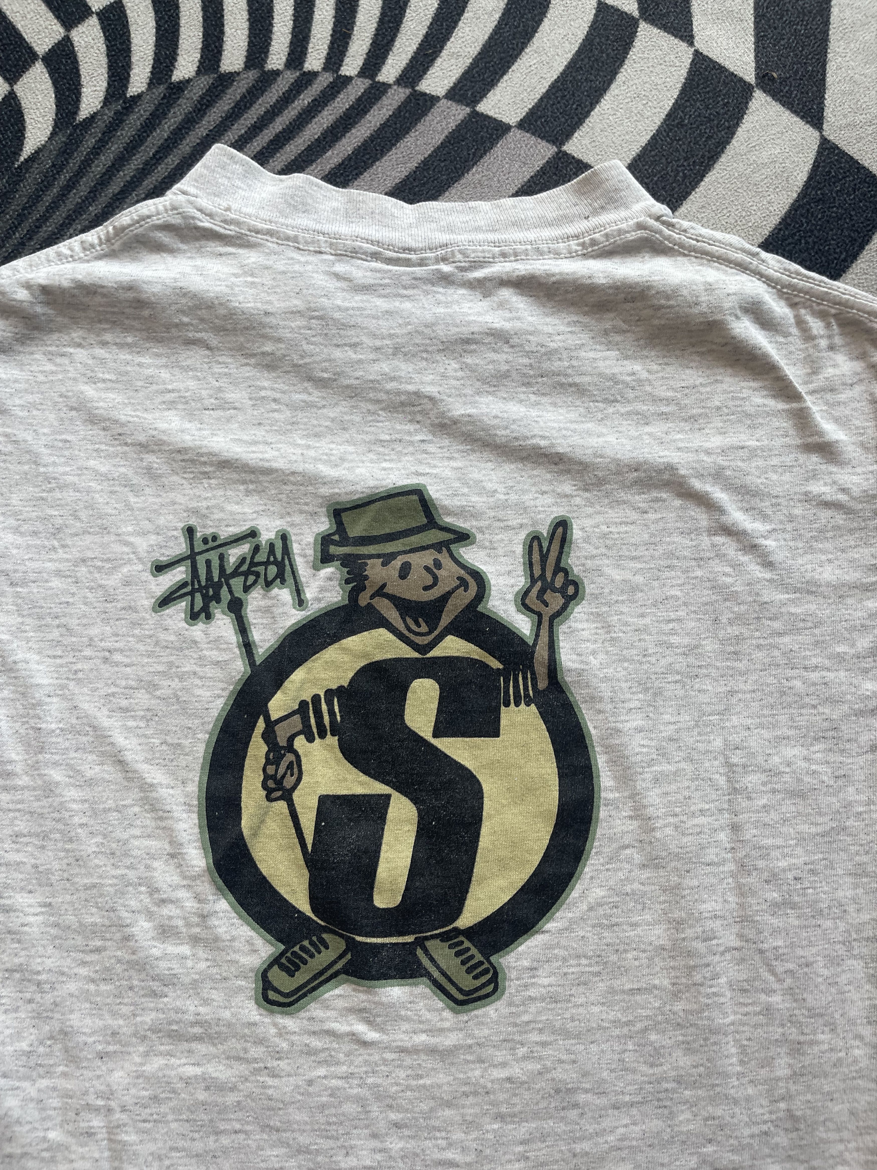 Stussy VINTAGE 90s STUSSY Skate Man S-Logo T-Shirt Size US S / EU 44-46 / 1 - 7 Thumbnail