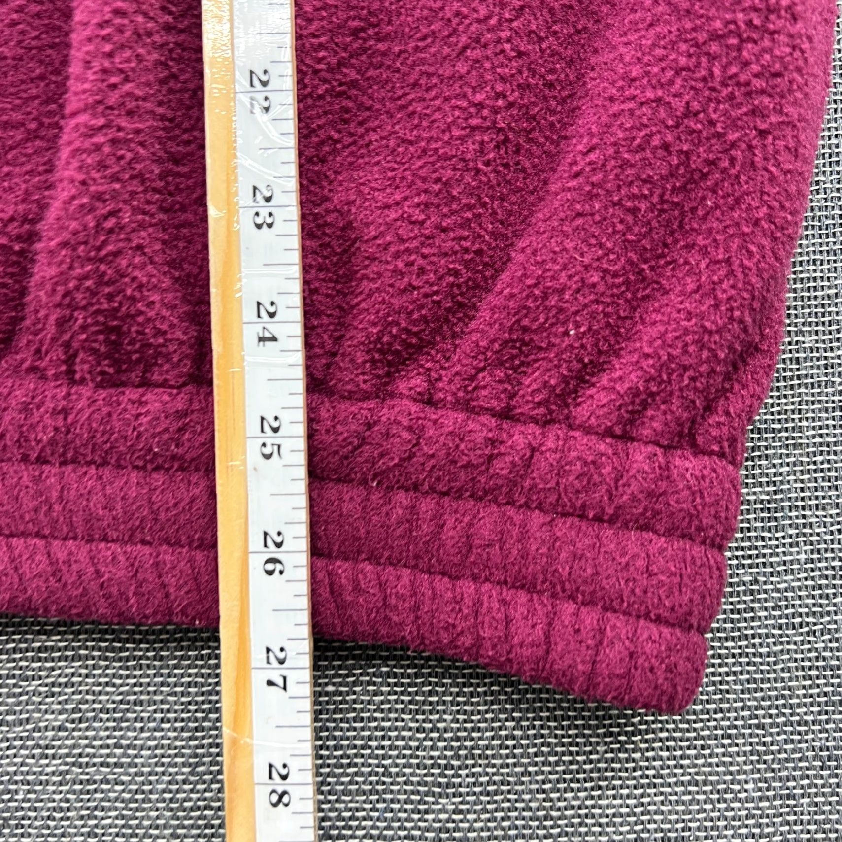 Vintage VINTAGE Fjallraven Sweater Mens M Pullover 1/2 Zip Pockets Red Blue Jumper Size US M / EU 48-50 / 2 - 5 Thumbnail