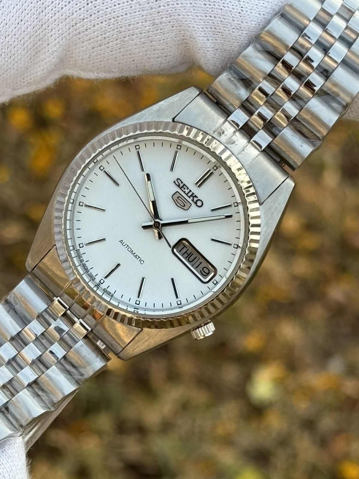 Seiko seiko 5 Crisp White SNXJ automatic 7009-3110 Japan Made Size 36 - 1 Thumbnail