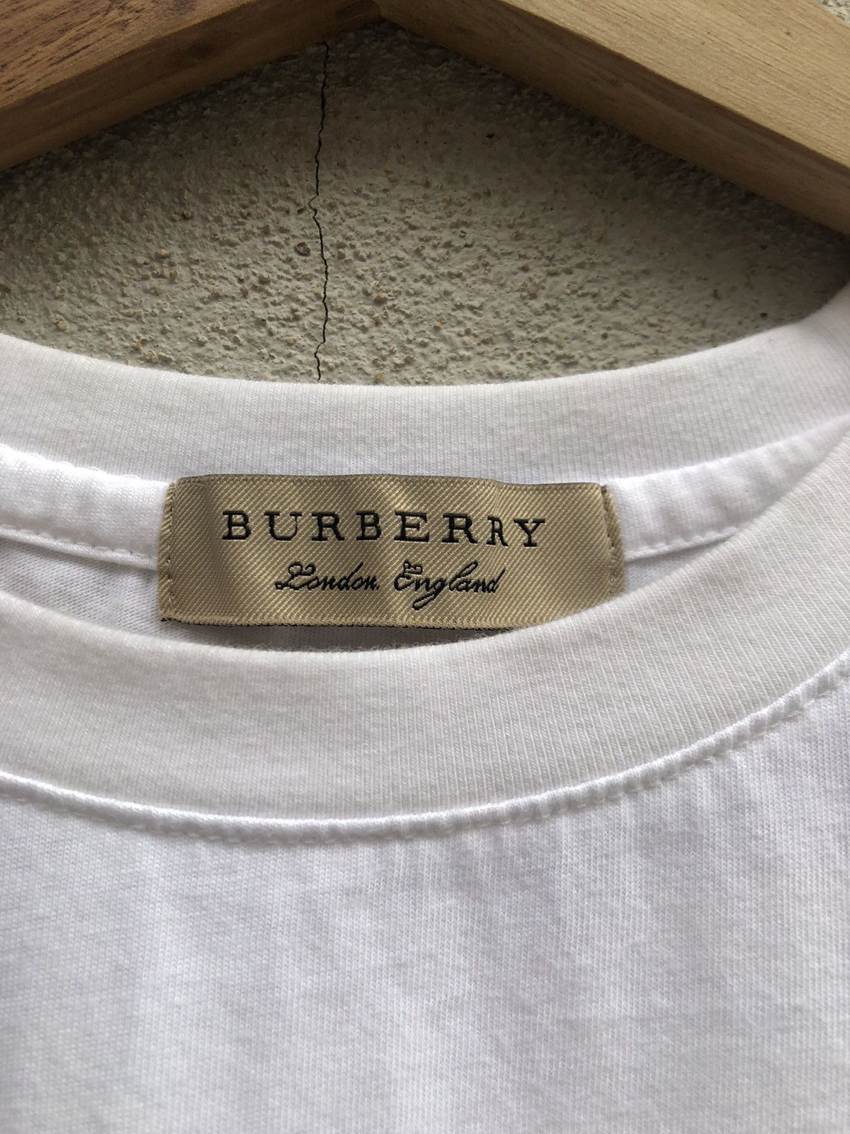 Burberry Burberry SpellOut Tshirt Embroidery Size US M / EU 48-50 / 2 - 2 Thumbnail