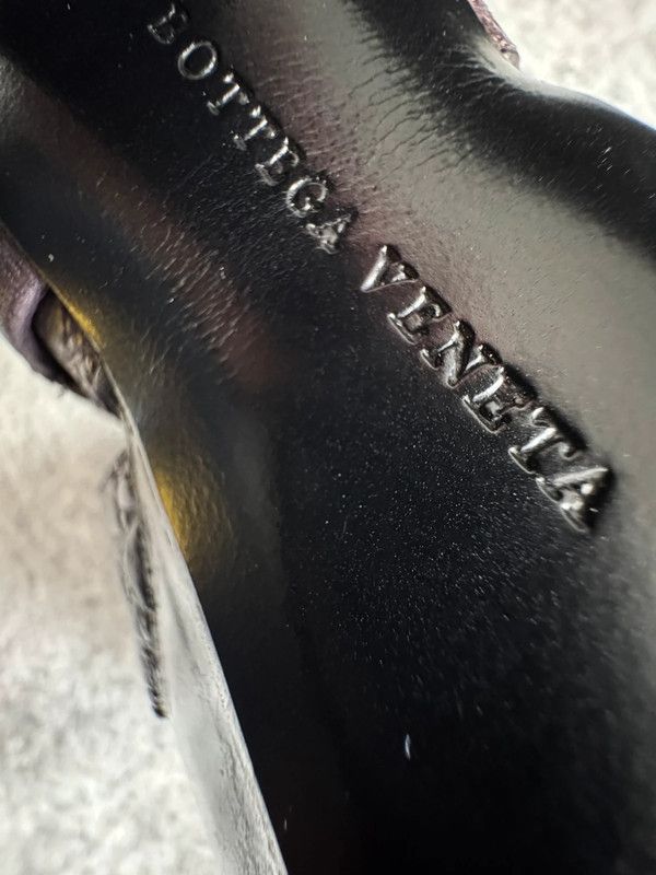 Bottega Veneta Bottega Veneta Crocodile High Heels leather sandals size 36 Size US 6 / IT 36 - 9 Thumbnail