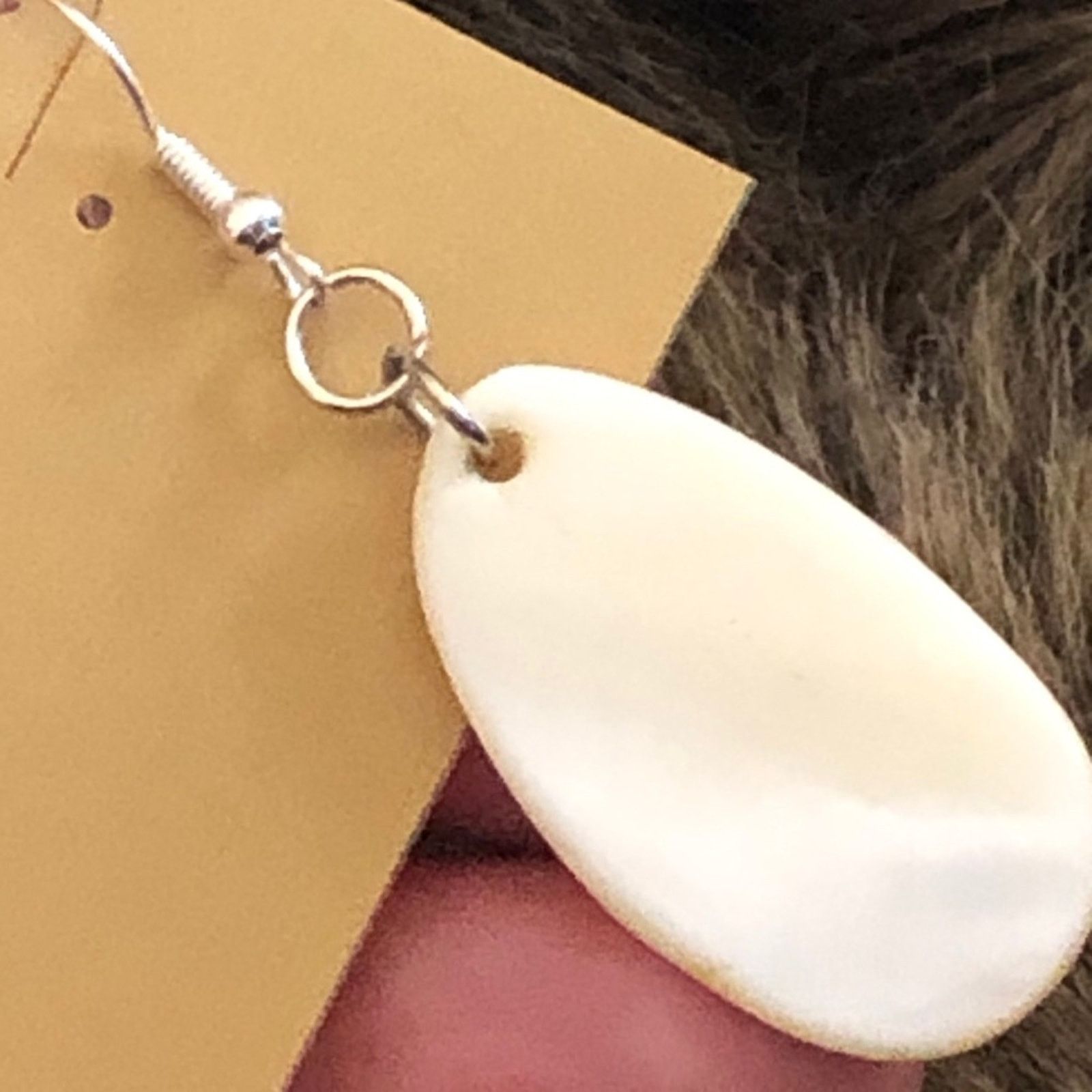 Vintage Vintage mother of Pearl shell dangle earrings Size ONE SIZE - 3 Thumbnail