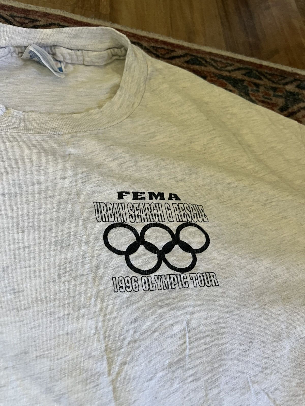 Band Tees × USA Olympics × Vintage Vintage Olympic fema shirt Size US L / EU 52-54 / 3 - 1 Thumbnail