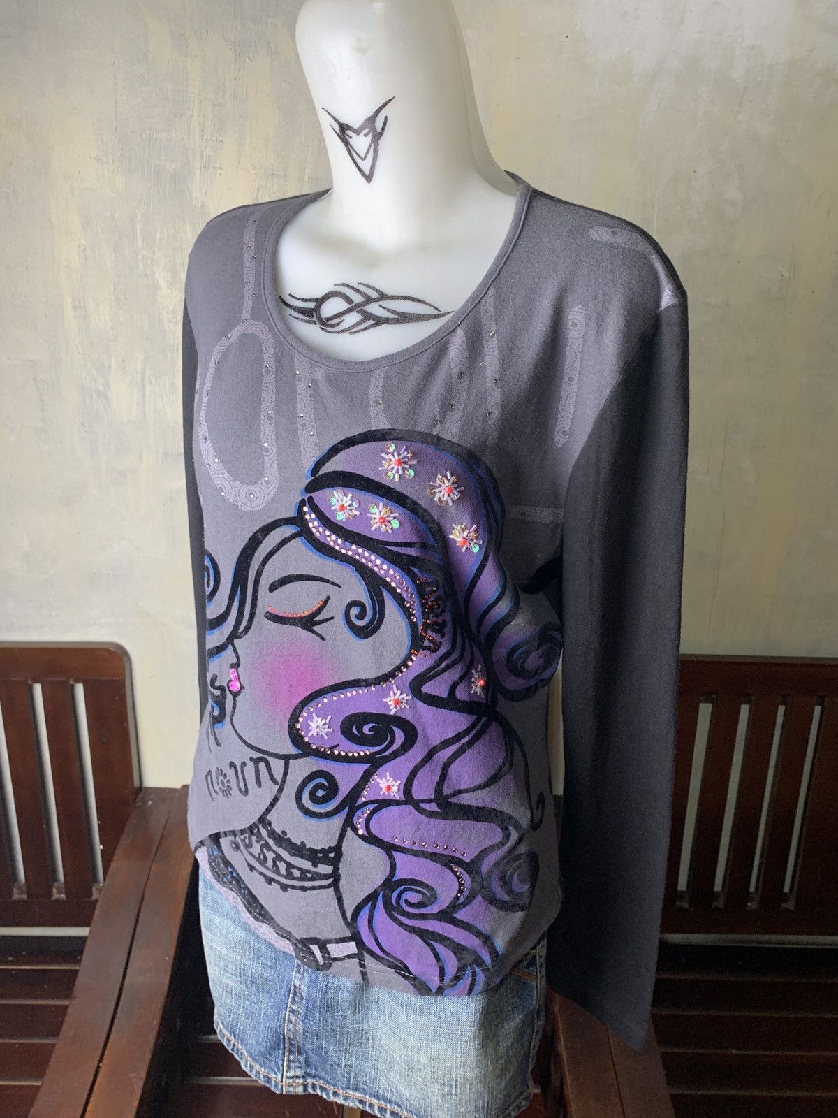 Japanese Brand 2000s art de dion Japan Girl Velvet Print Graphic Top Size L / US 10 / IT 46 - 2 Thumbnail
