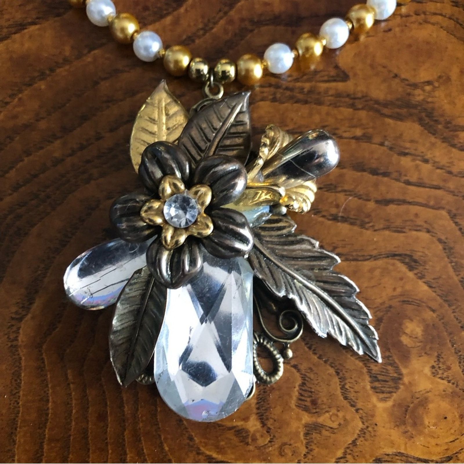 Handmade Handcrafted repurpose large stone filigree Pearl necklace Size ONE SIZE - 11 Thumbnail