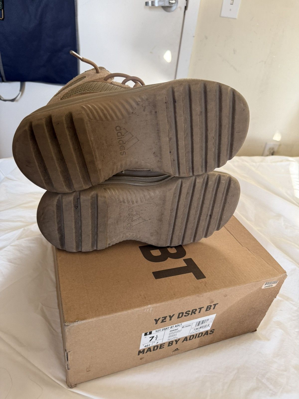 Yeezy Cream Yeezy Boots Size US 7.5 / EU 40-41 - 7 Thumbnail