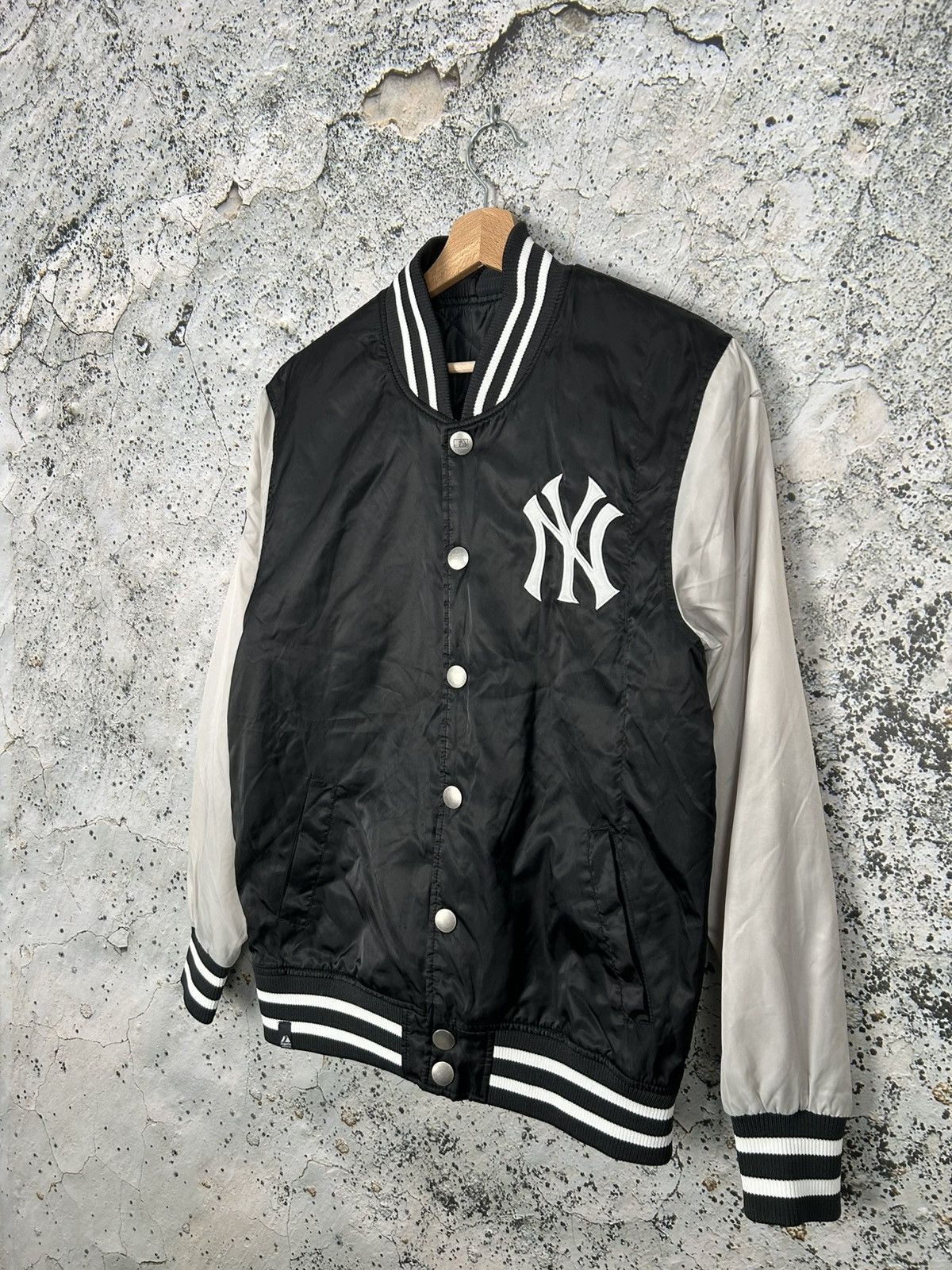 Majestic Vintage Majestic New York Yankees Varsity Jacket 90s Size US M / EU 48-50 / 2 - 2 Thumbnail