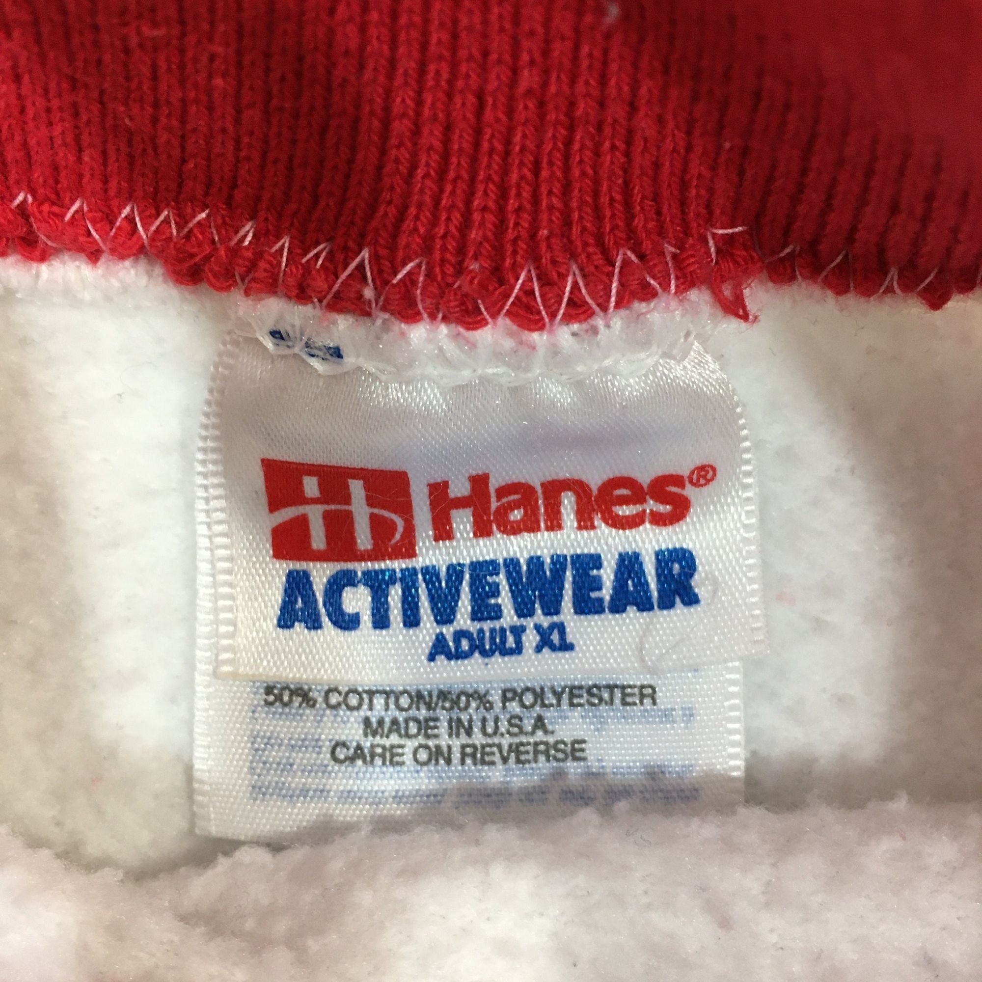 Hanes Vtg US Mail Pouch TOBACCO BARN Christmas Red Cardinals Shirt Size XL / US 12-14 / IT 48-50 - 4 Thumbnail