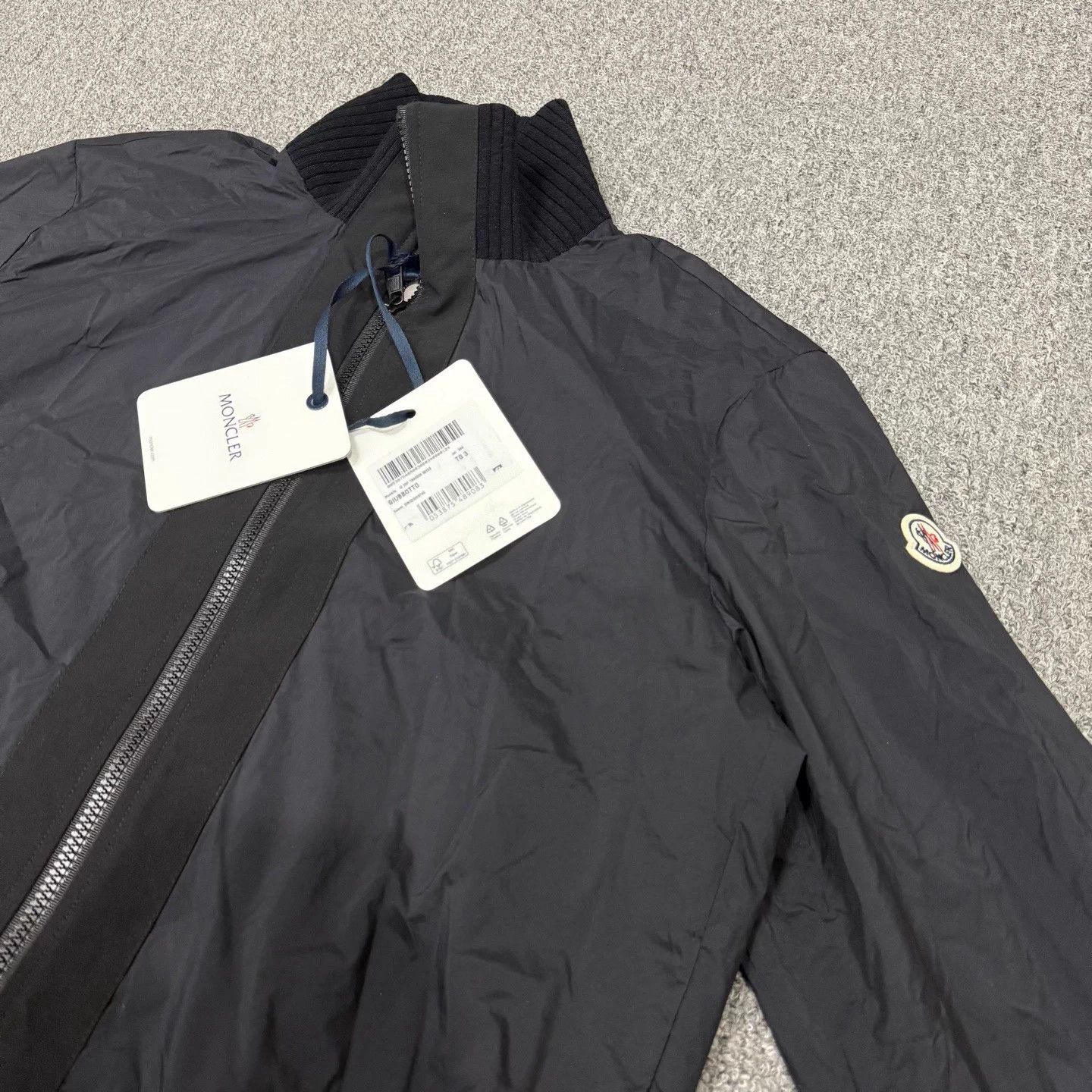 Moncler Moncler 24FW Black Nylon Knit Stand Collar Jacket Size 3 Size US L / EU 52-54 / 3 - 3 Thumbnail