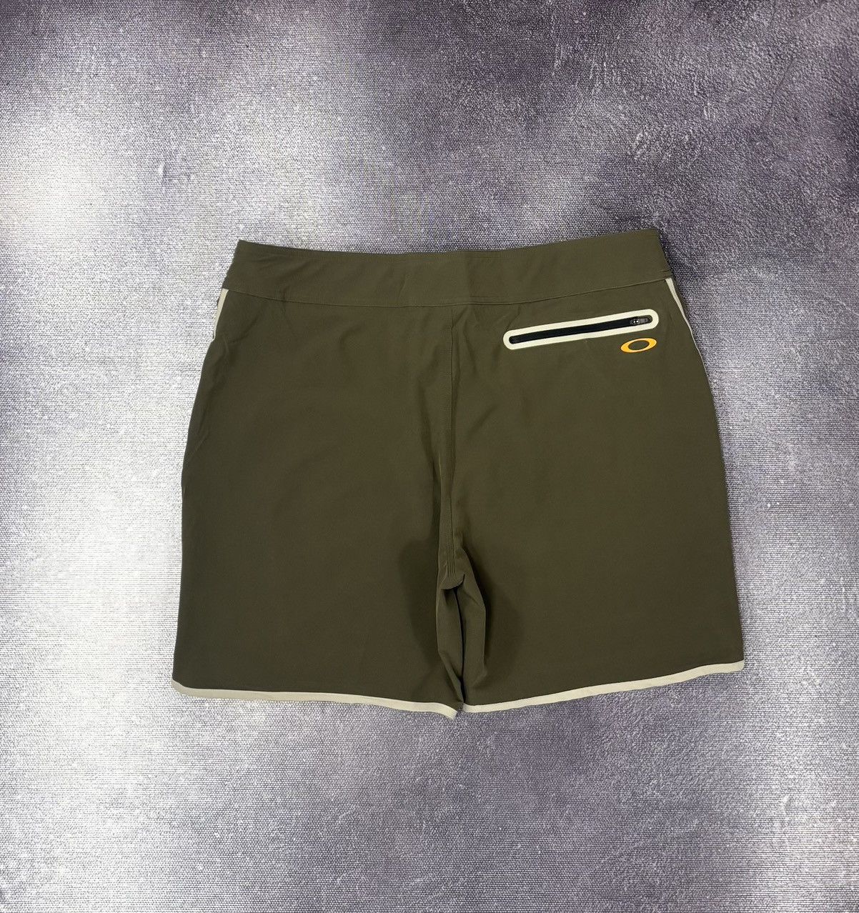 Oakley Oakley Solid Boardshort 18" NWT Men’s Swim Shorts Dark Brush Size US 38 / EU 54 - 14 Thumbnail