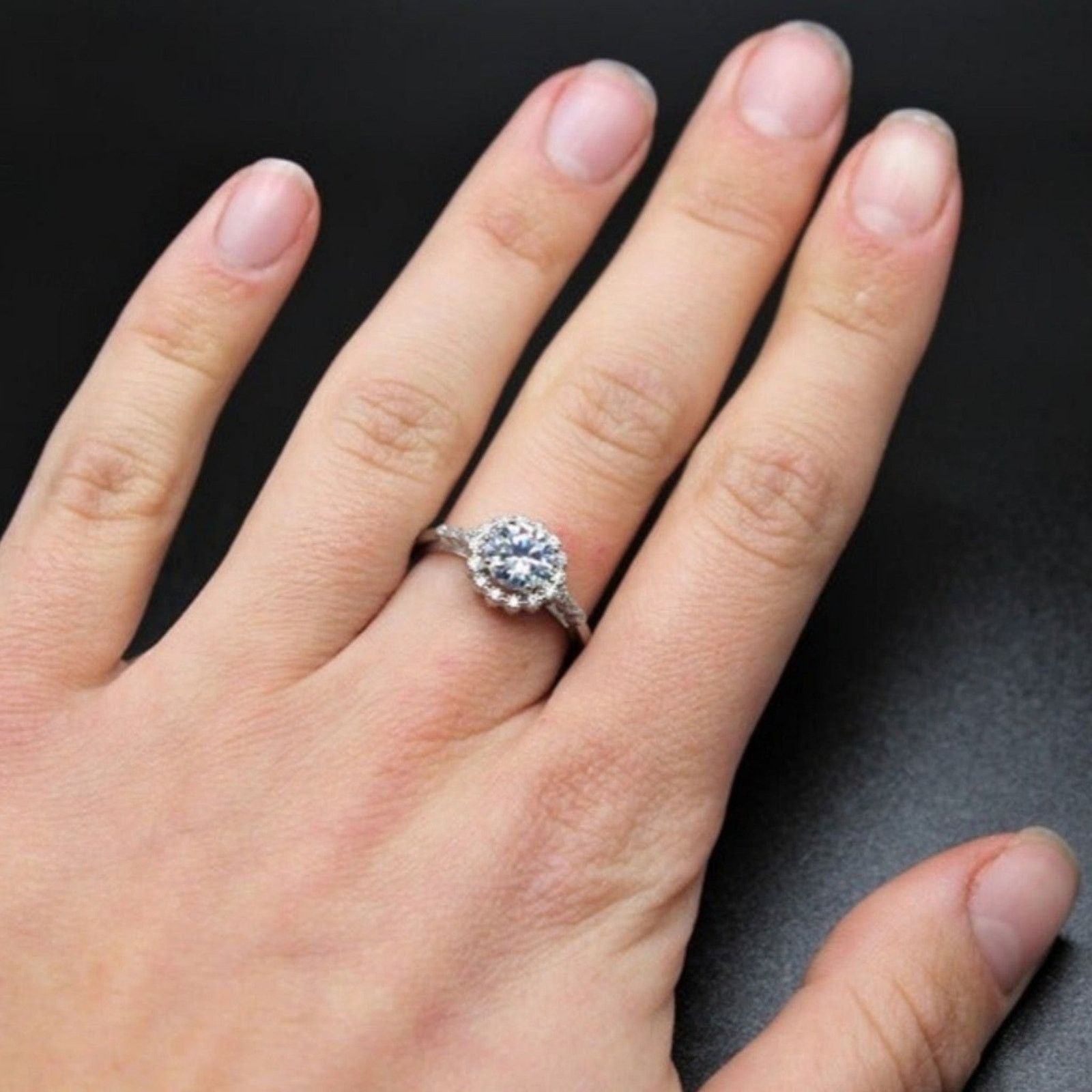 Other 1 Ct Moissanite Ring Halo-Style Flower Silver 6 Size ONE SIZE - 9 Thumbnail