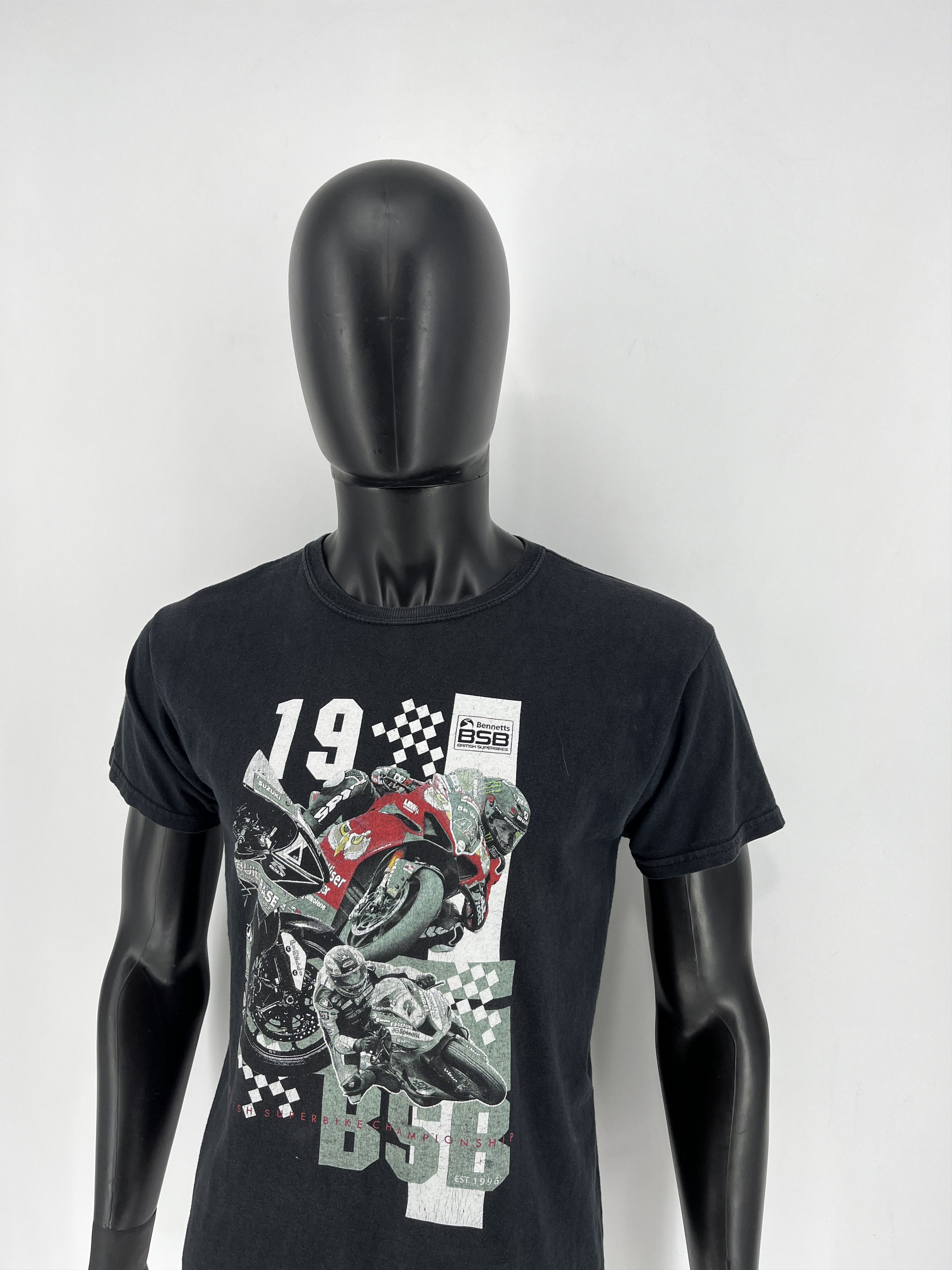 Other Vintage BSB British Superbike Faded T-Shirt Y2k Suzuki M617 Size US XL / EU 56 / 4 - 4 Thumbnail
