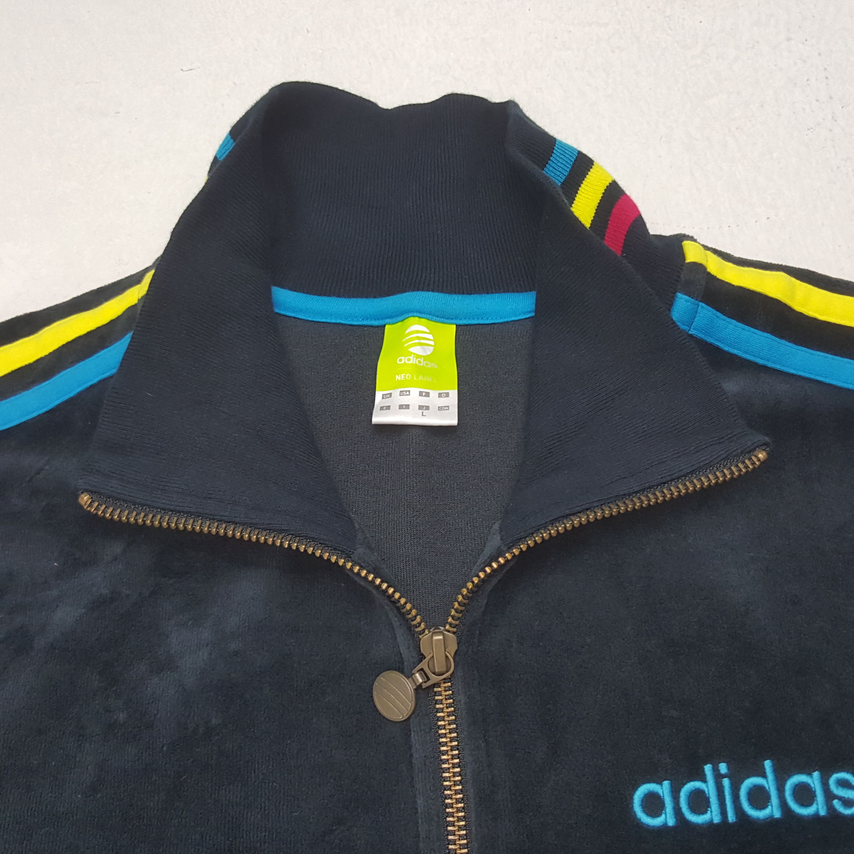 Adidas × Vintage Vintage Adidas Velvet Zipper Jacket C283N12 Size US S / EU 44-46 / 1 - 4 Thumbnail