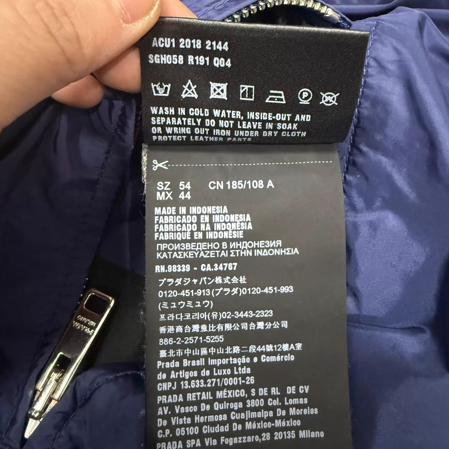 Prada PradaReversibleBlueTriangleLogoNylonJacket5495New Size US L / EU 52-54 / 3 - 5 Thumbnail