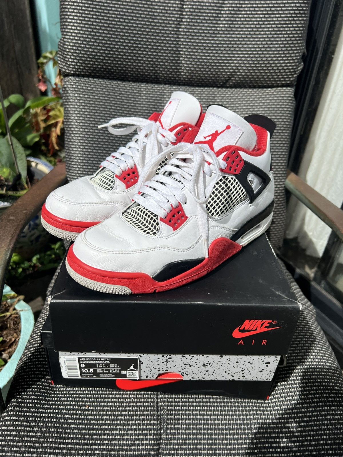 Jordan Brand Nike Air Jordan 4 Fire Red | Grailed