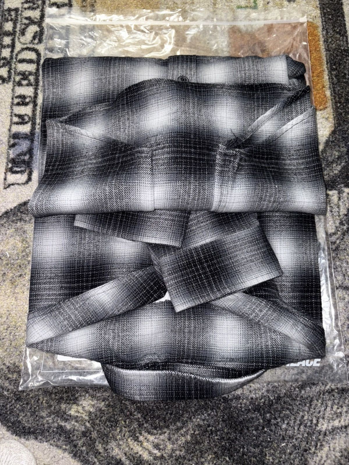 Palace Palace x Neighborhood Button Up Shirt Grey Ombre Plaid Size US M / EU 48-50 / 2 - 3 Thumbnail