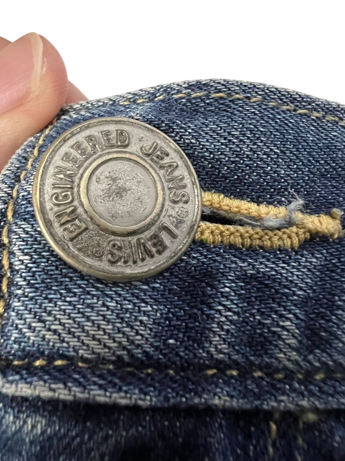 Levi's Vintage Levis Engineered Jean Size US 33 - 11 Thumbnail