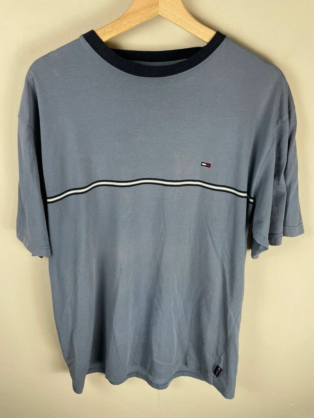 Tommy Hilfiger × Vintage Vintage Tommy Hilfiger Stripe T-Shirt Size US XXL / EU 58 / 5 - 1 Thumbnail