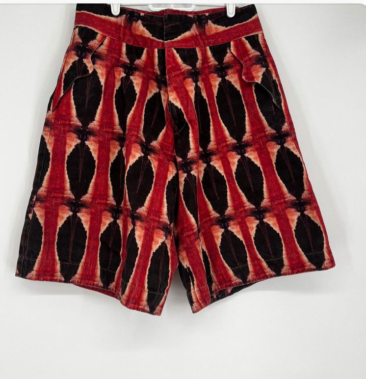 image of Labrum London Tie-Dye Print Tailored Shorts In Red, Men's (Size 32)