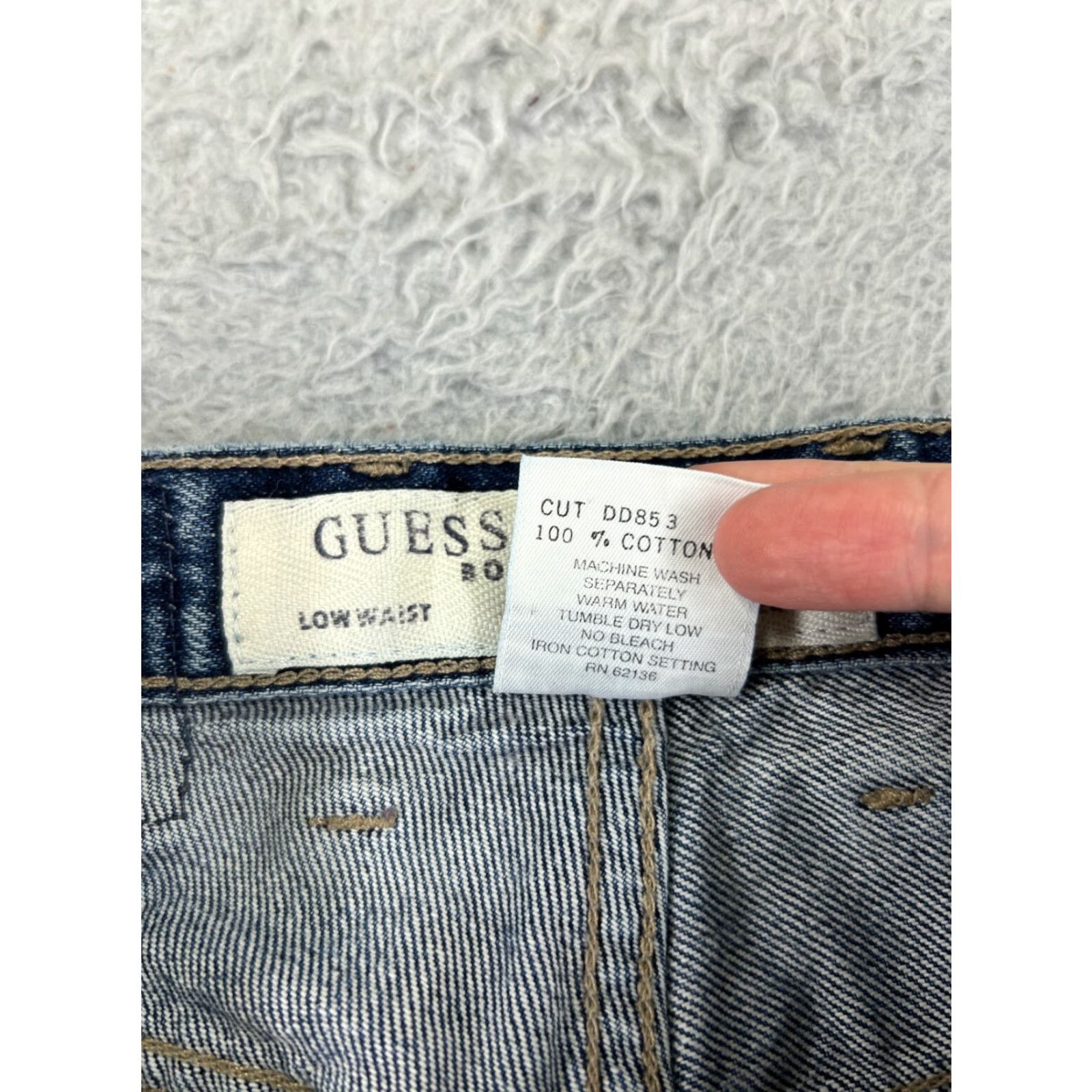 Guess VINTAGE Guess Jeans Womens 29 Blue Denim Jeans Bootcut Low Waist Cotton 26x27 Size 29" - 7 Thumbnail