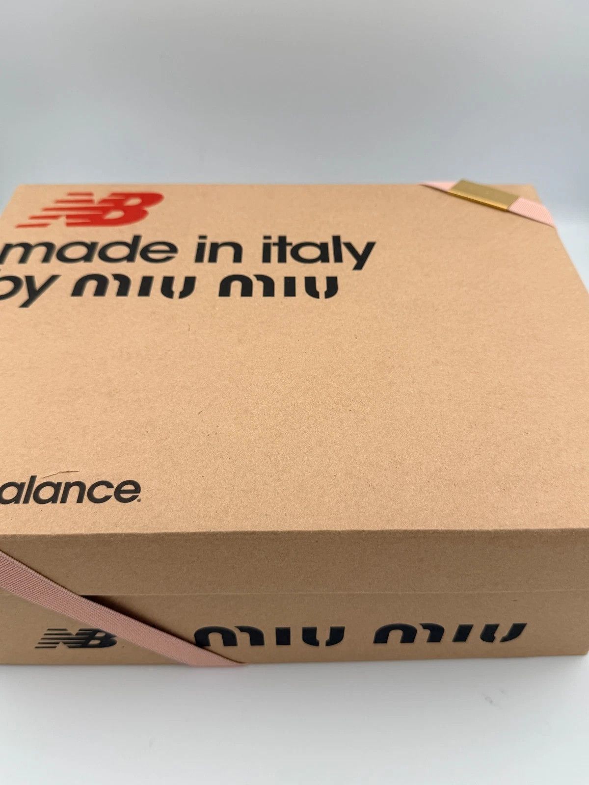 Miu Miu × New Balance Miu Miu x New Balance 530 Grey Suede Size US 9 / EU 42 - 14 Thumbnail