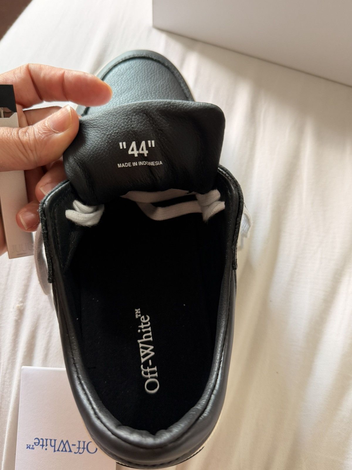 Off-White Off-White New Low Vulcanized Sneaker Size US 11 / EU 44 - 5 Thumbnail