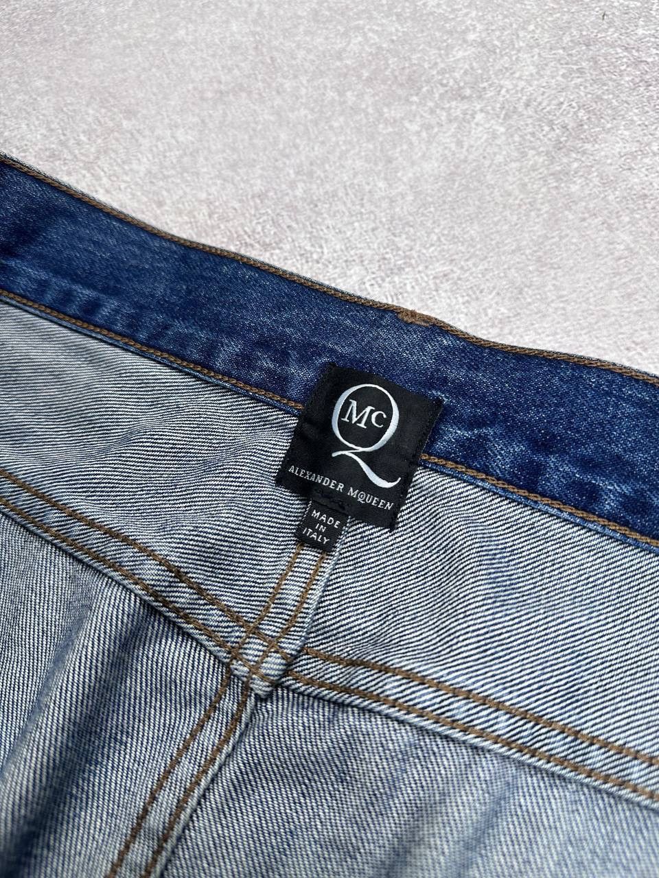 Alexander McQueen Vintage Alexander McQueen Distressed Flared Jeans 36 Size US 36 / EU 52 - 6 Thumbnail