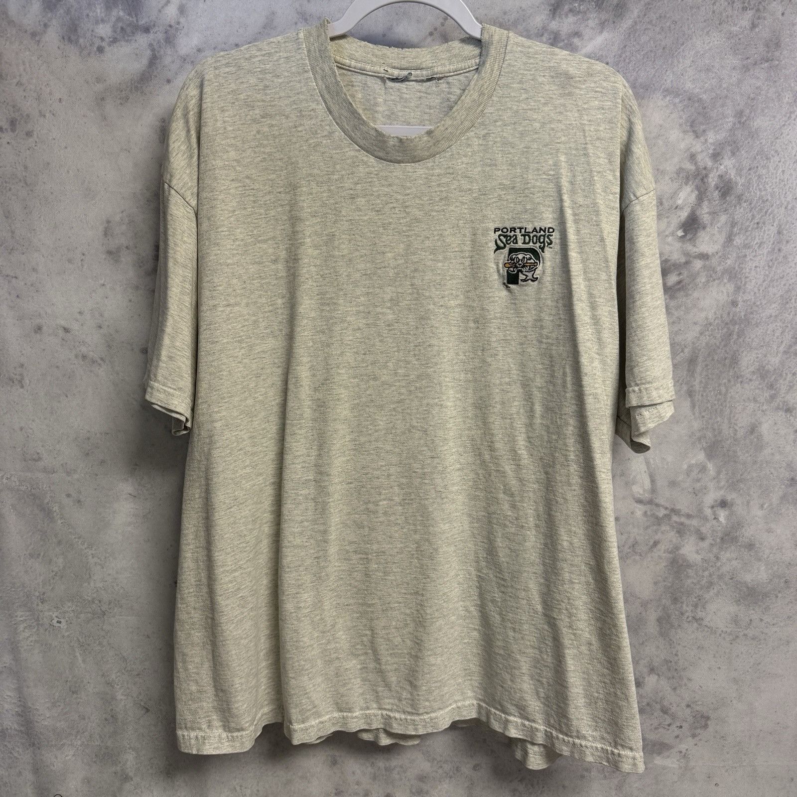Vintage Vintage Portland Sea Dogs T Shirt Mens 2XL Gray Minor League Size US XXL / EU 58 / 5 - 2 Thumbnail