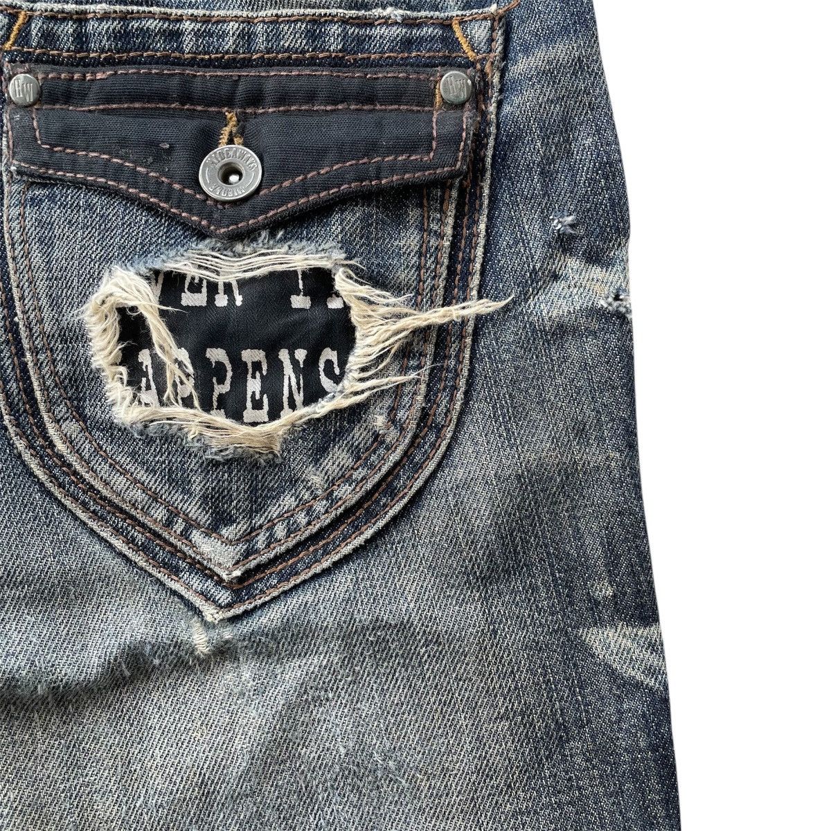 If Six Was Nine 2000s Hideaways - Flare Patchwork Distressed Jeans Size US 32 / EU 48 - 15 Thumbnail