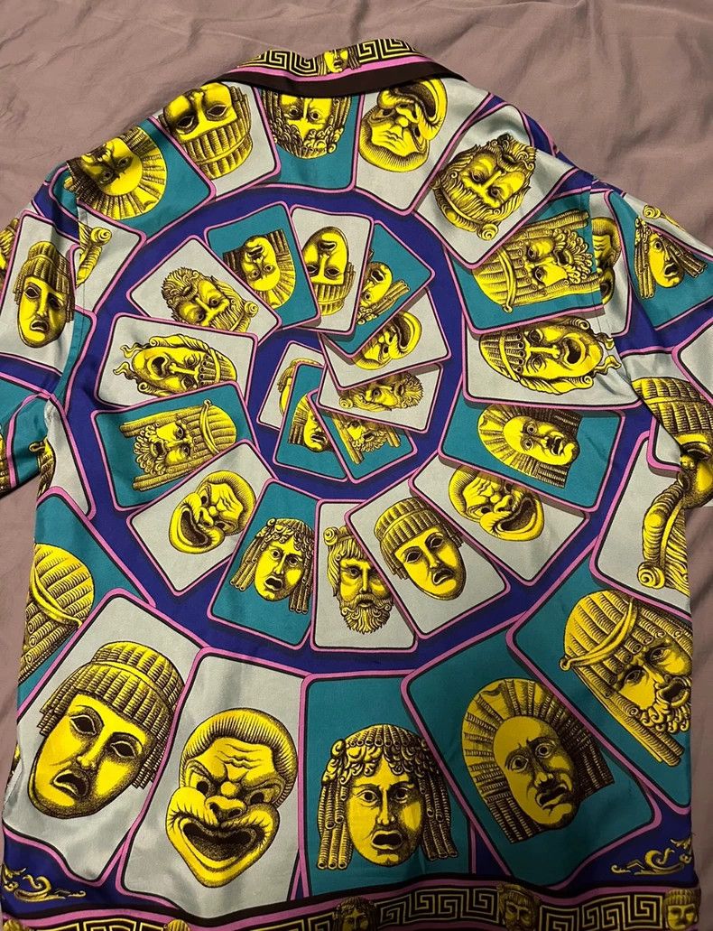 Versace Versace Mulberry silk sleeves are short Size US M / EU 48-50 / 2 - 2 Thumbnail