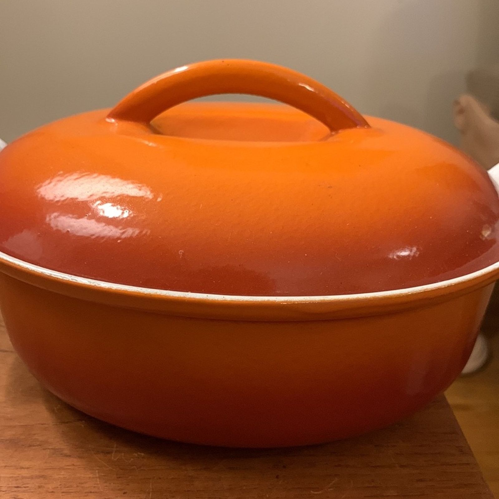Vintage Dru Holland rare orange enameled cast iron covered casserole Size ONE SIZE - 2 Thumbnail