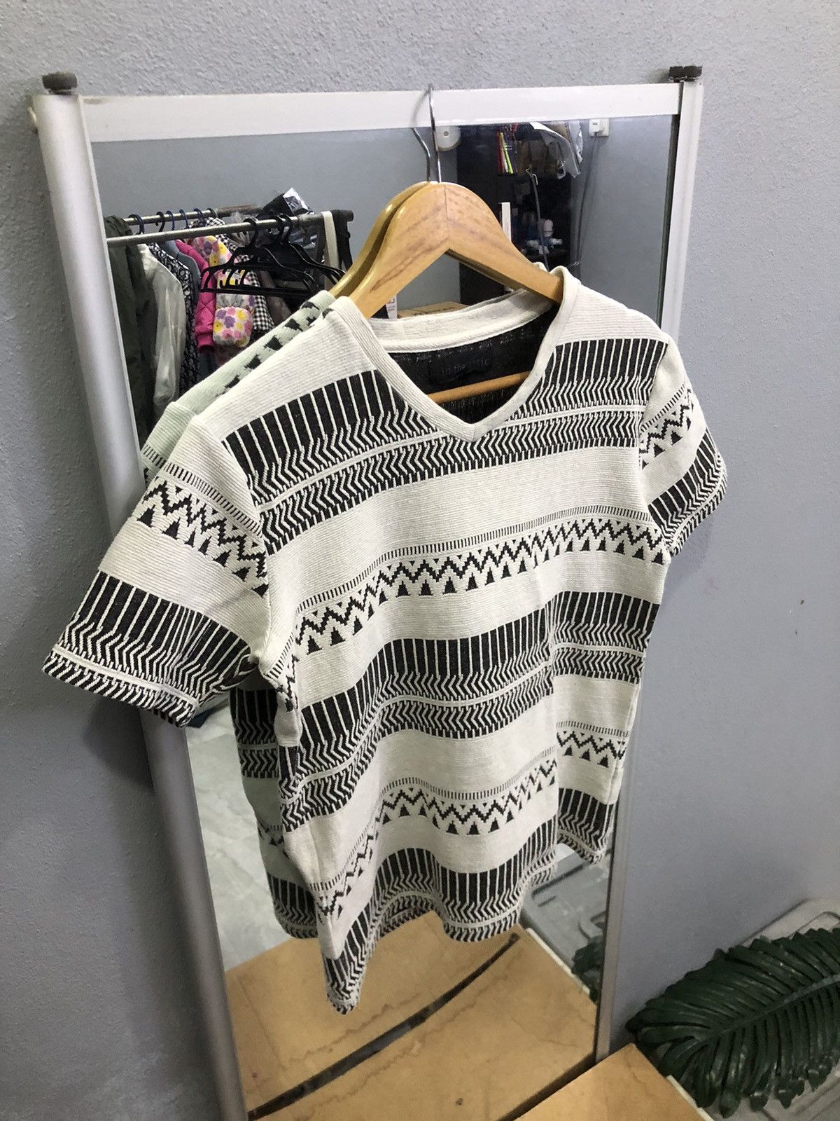 In The Attic in the attic Textured Zigzag Knit Tee Size US S / EU 44-46 / 1 - 3 Thumbnail