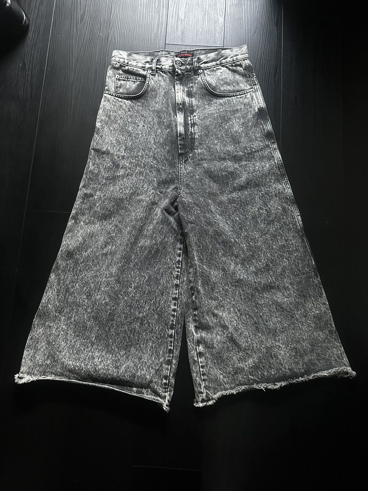 LUU DAN LU’U DAN Black/Grey Wide Cropped Jeans Size US 32 / EU 48 - 1 Thumbnail
