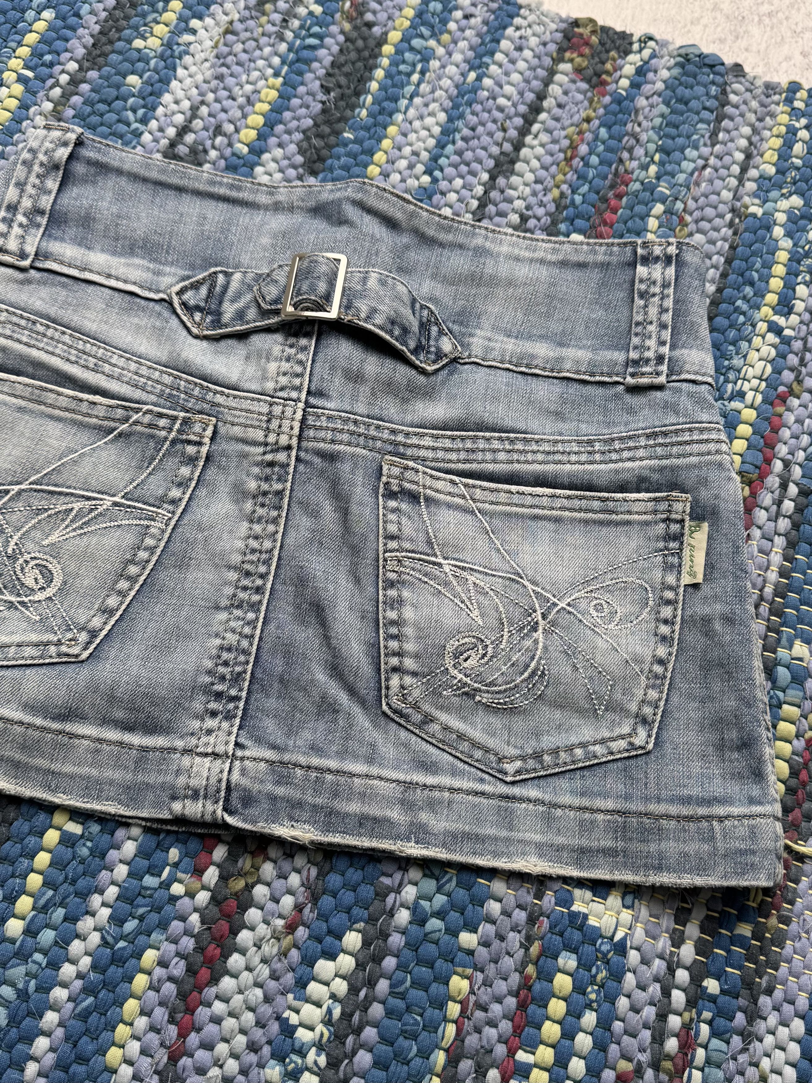 Vintage Vintage Denim Skirt With Belt At The Back A8D15(V8) Size 25" / US 0 / IT 36 - 8 Thumbnail