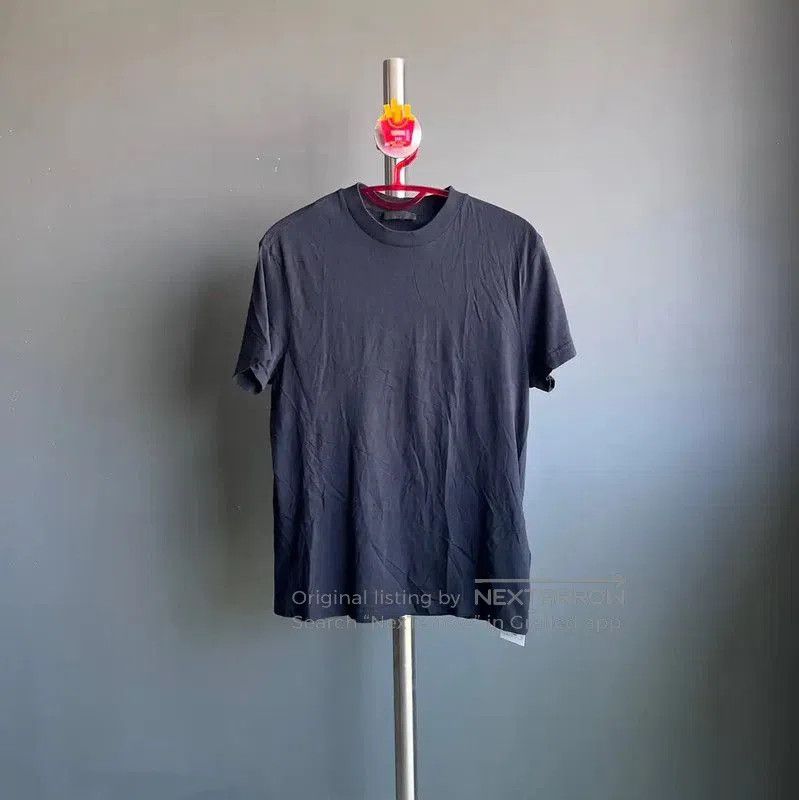 Prada Prada Black Cotton Men's T-Shirt. Size US S / EU 44-46 / 1 - 1 Thumbnail