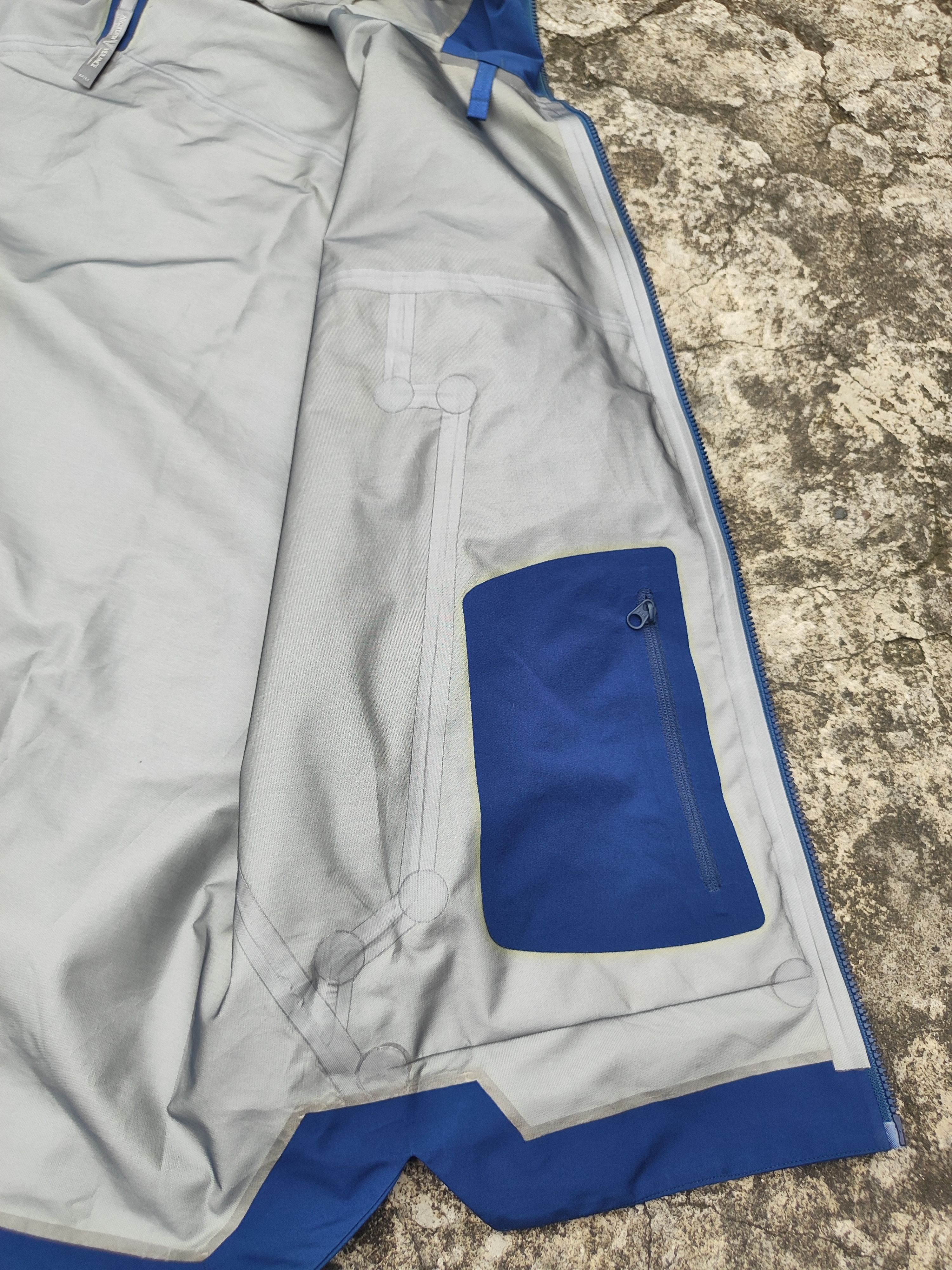 Arc'teryx Arcteryx Veilance Arris Size US M / EU 48-50 / 2 - 4 Thumbnail