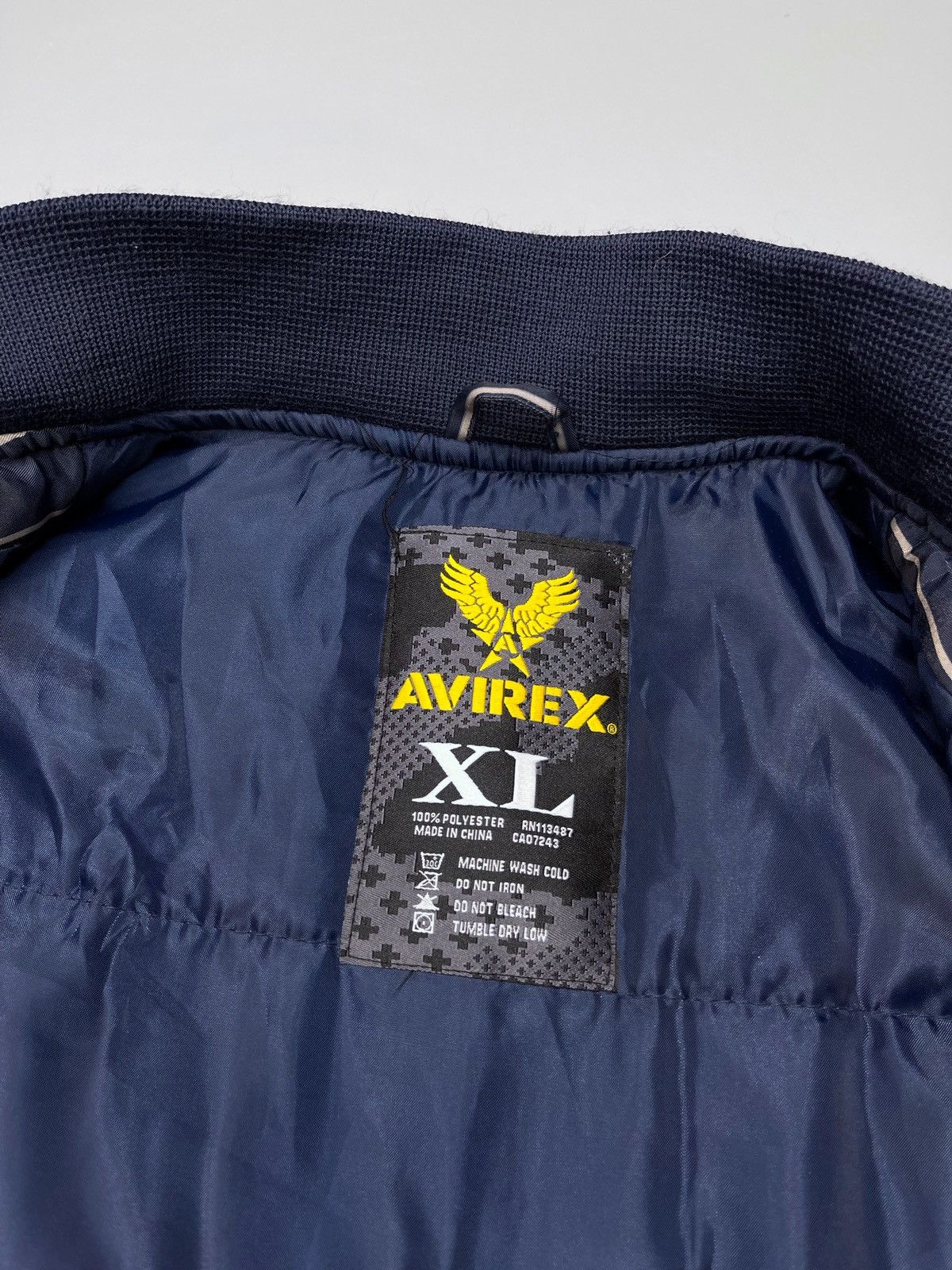 Avirex Vintage Avirex Stripped Bomber Jacket Size US XL / EU 56 / 4 - 6 Thumbnail
