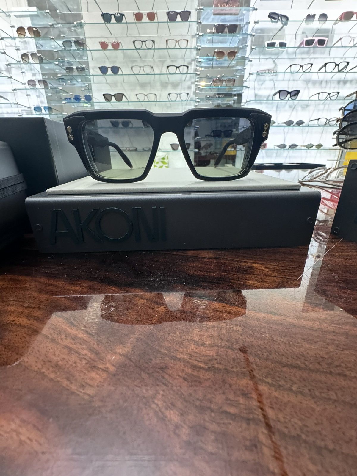 Akoni Cosmo Sunglasses