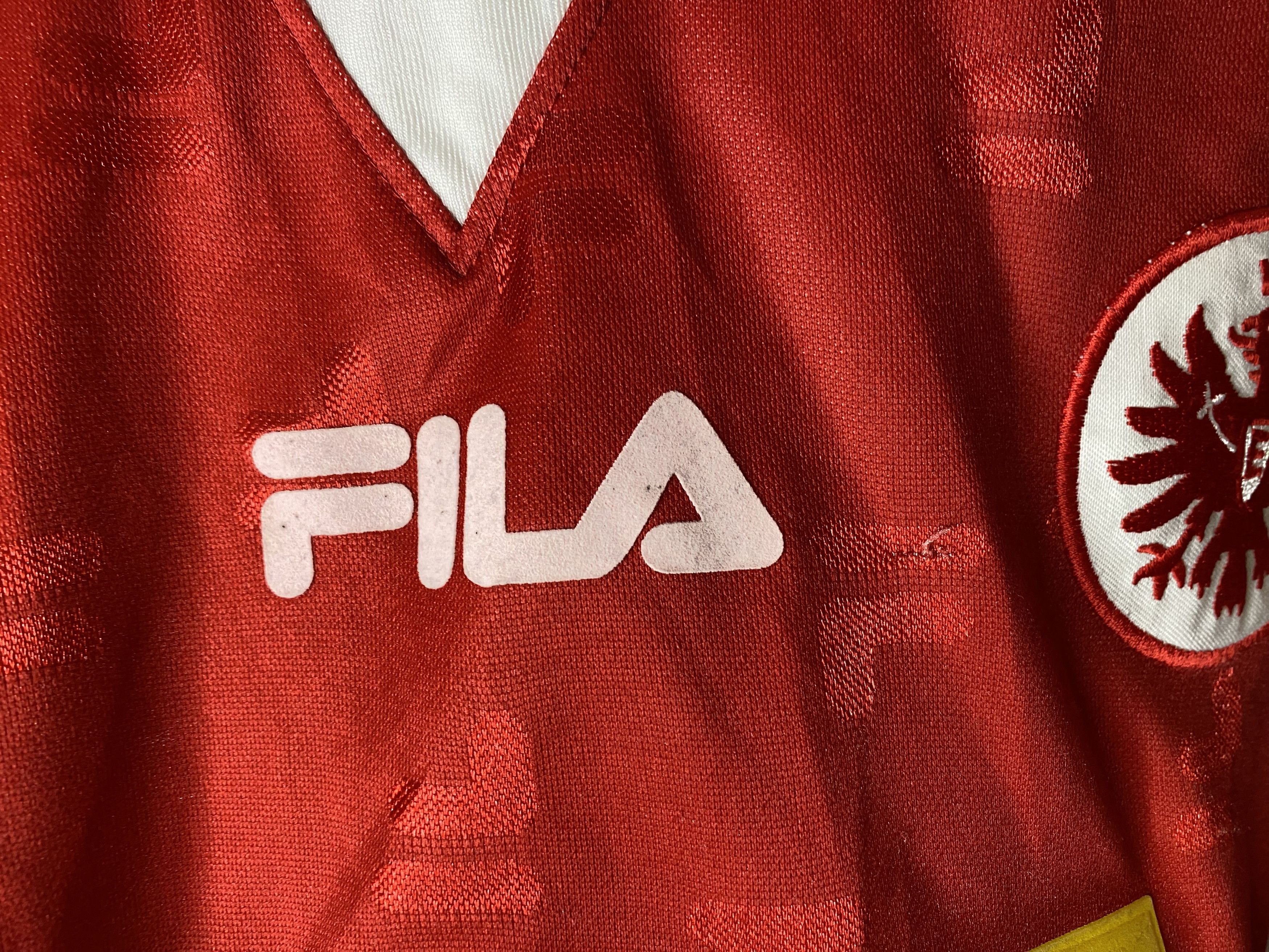 Fila EINTRACHT FRANKFURT 2001 HOME FOOTBALL SHIRT SOCCER JERSEY Size US XL / EU 56 / 4 - 4 Thumbnail
