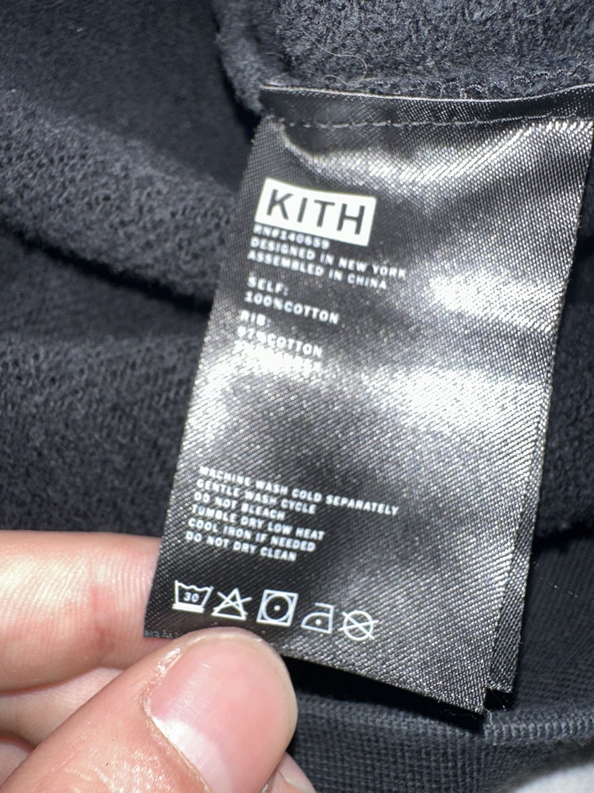 Kith × The Simpsons Kith x Simpsons Portrait Crewneck Size US L / EU 52-54 / 3 - 4 Thumbnail