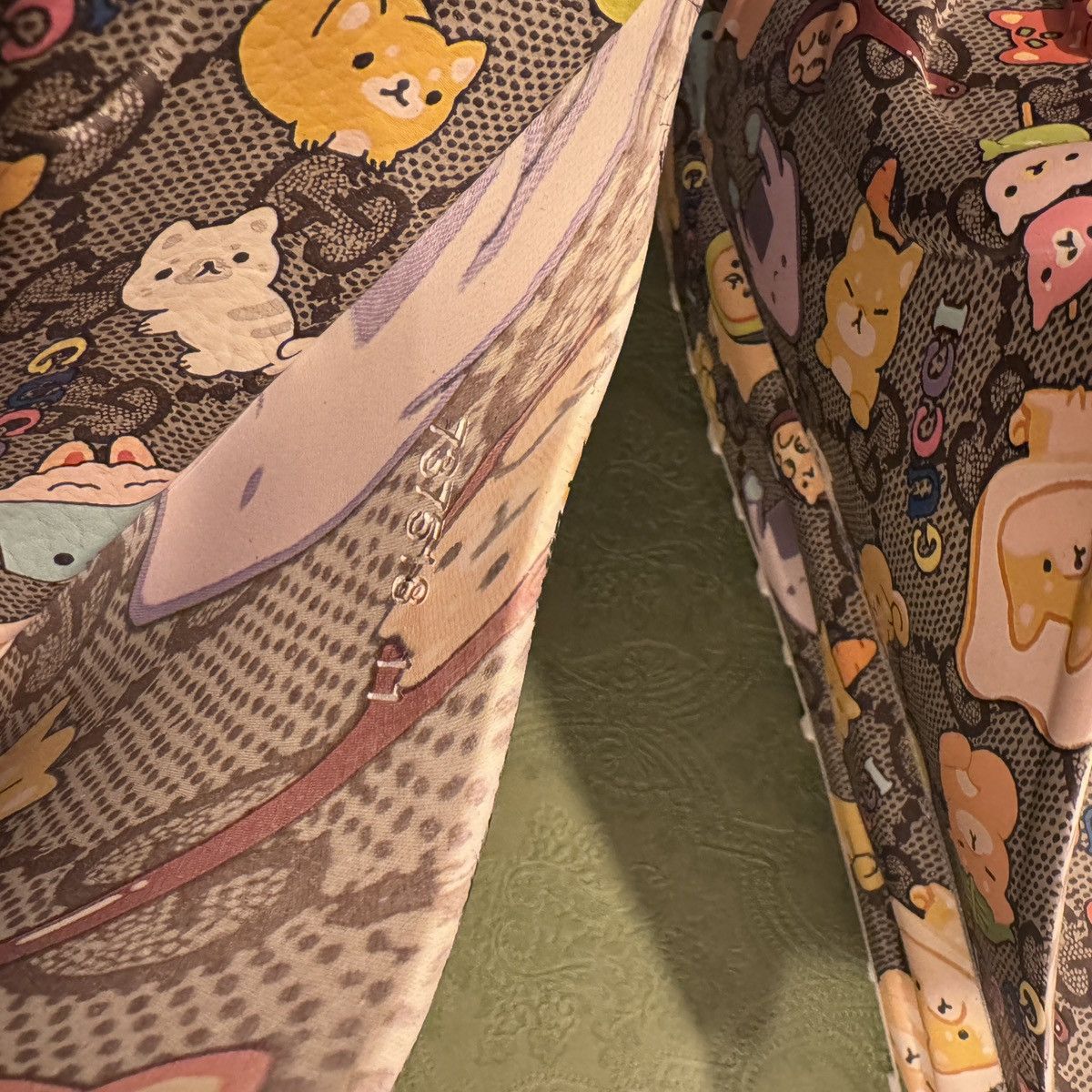 Gucci Gucci x Pikarar GG Supreme Platform Slides Size US 11.5 / EU 44-45 - 9 Thumbnail