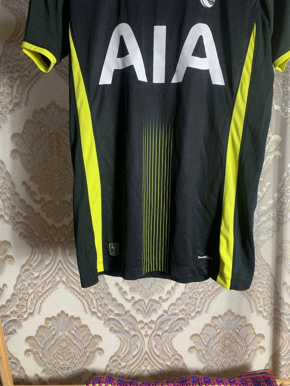 Under Armour Vintage UA FC Tottenham Hotspur England Soccer jersey Y2K Size US S / EU 44-46 / 1 - 4 Thumbnail
