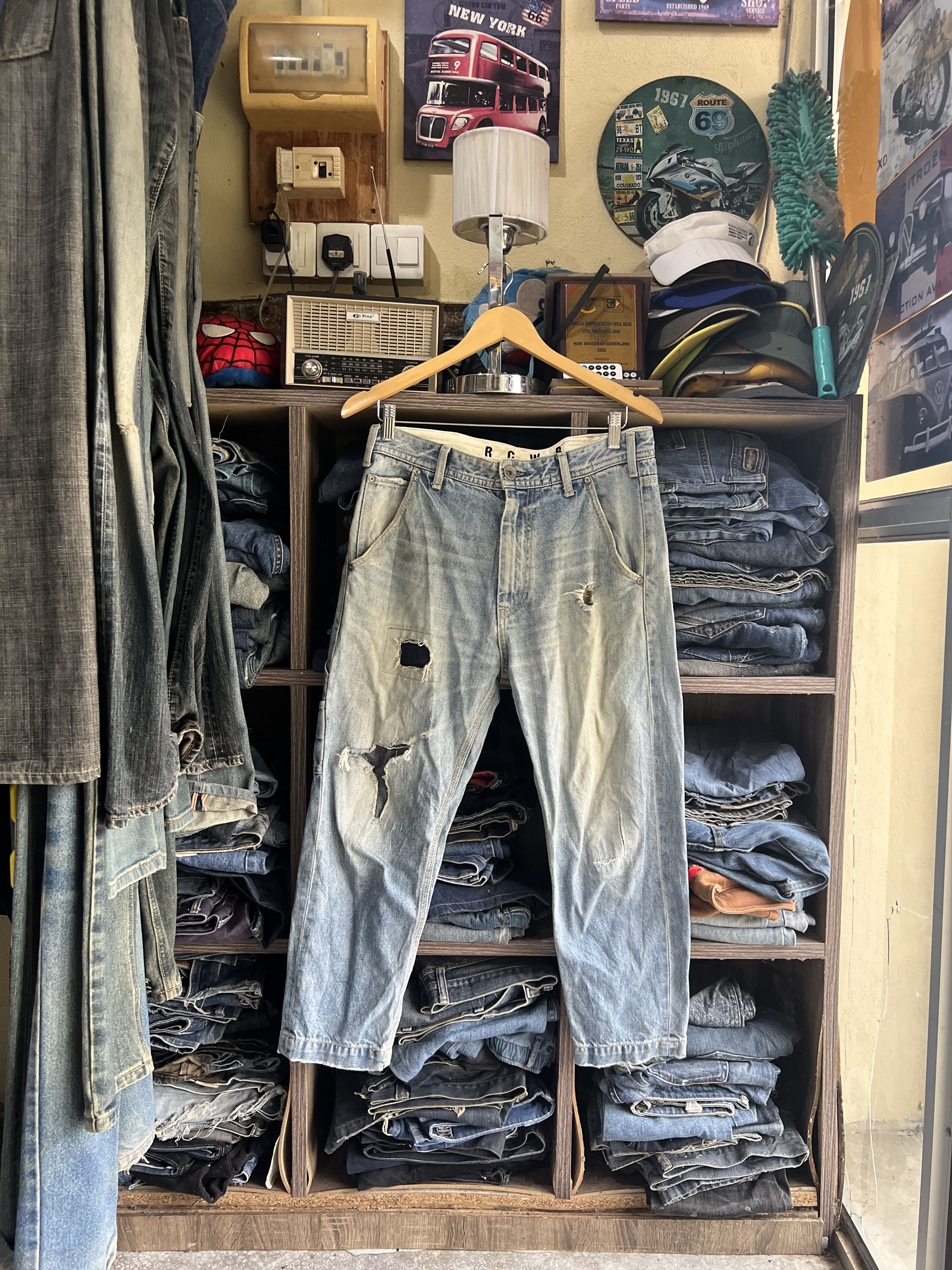 Japanese Brand 🔥Rare RCWB & Co Distressed Denim Size US 32 / EU 48 - 18 Thumbnail