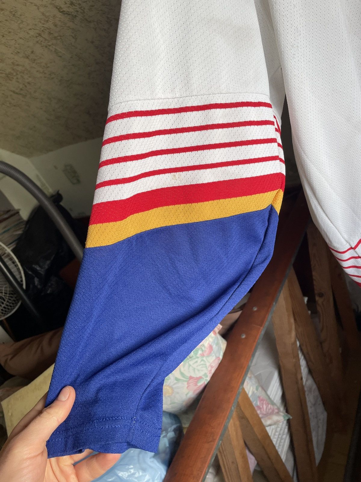 Ccm VINTAGE CALGARY FLAMES ICE HOCKEY JERSEY CCM SIZE XXL ADULT Size US XXL / EU 58 / 5 - 8 Thumbnail