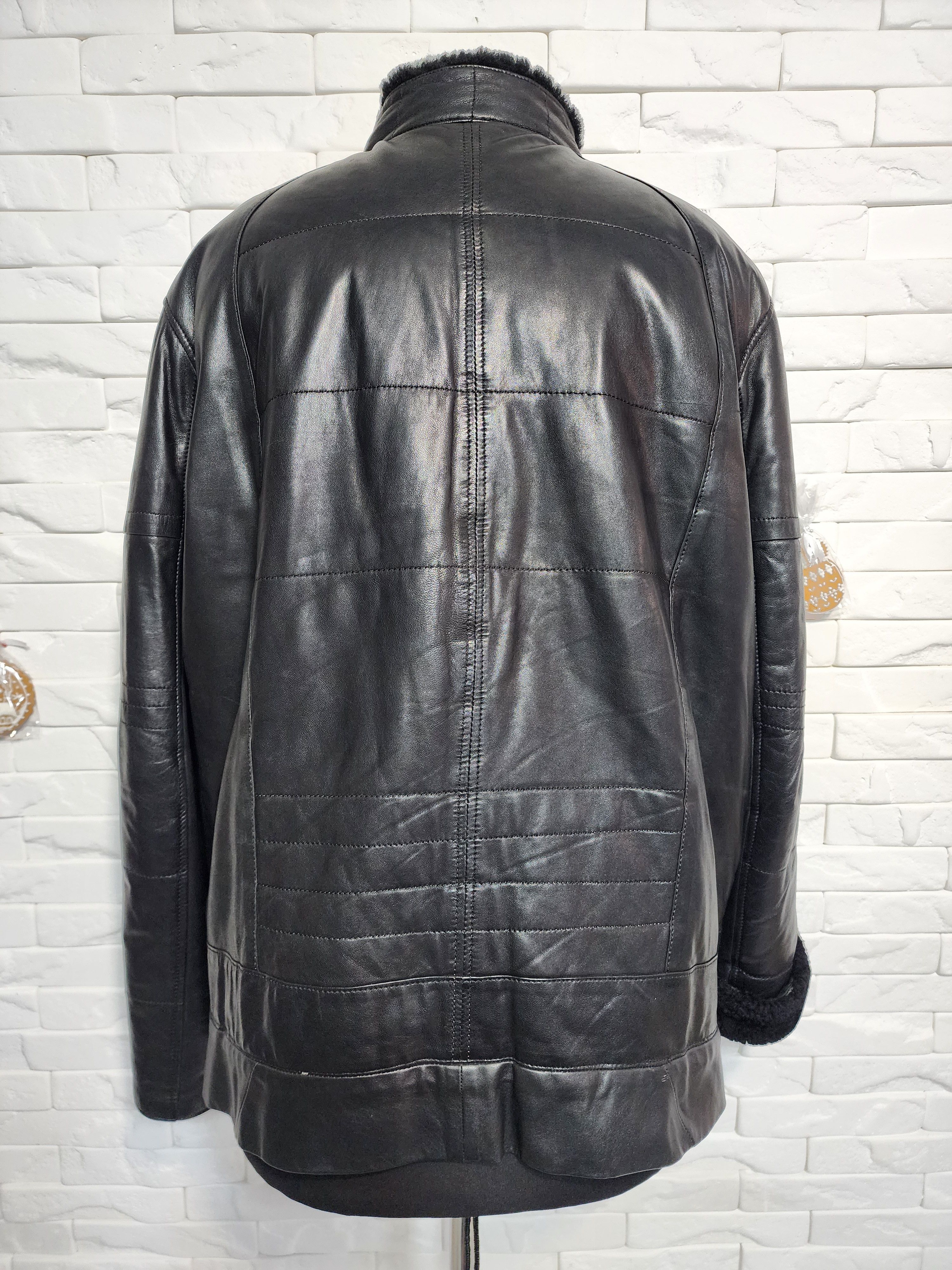 Furla Men's Black Sheepskin Coat: Warm Leather Jacket Size US L / EU 52-54 / 3 - 4 Thumbnail