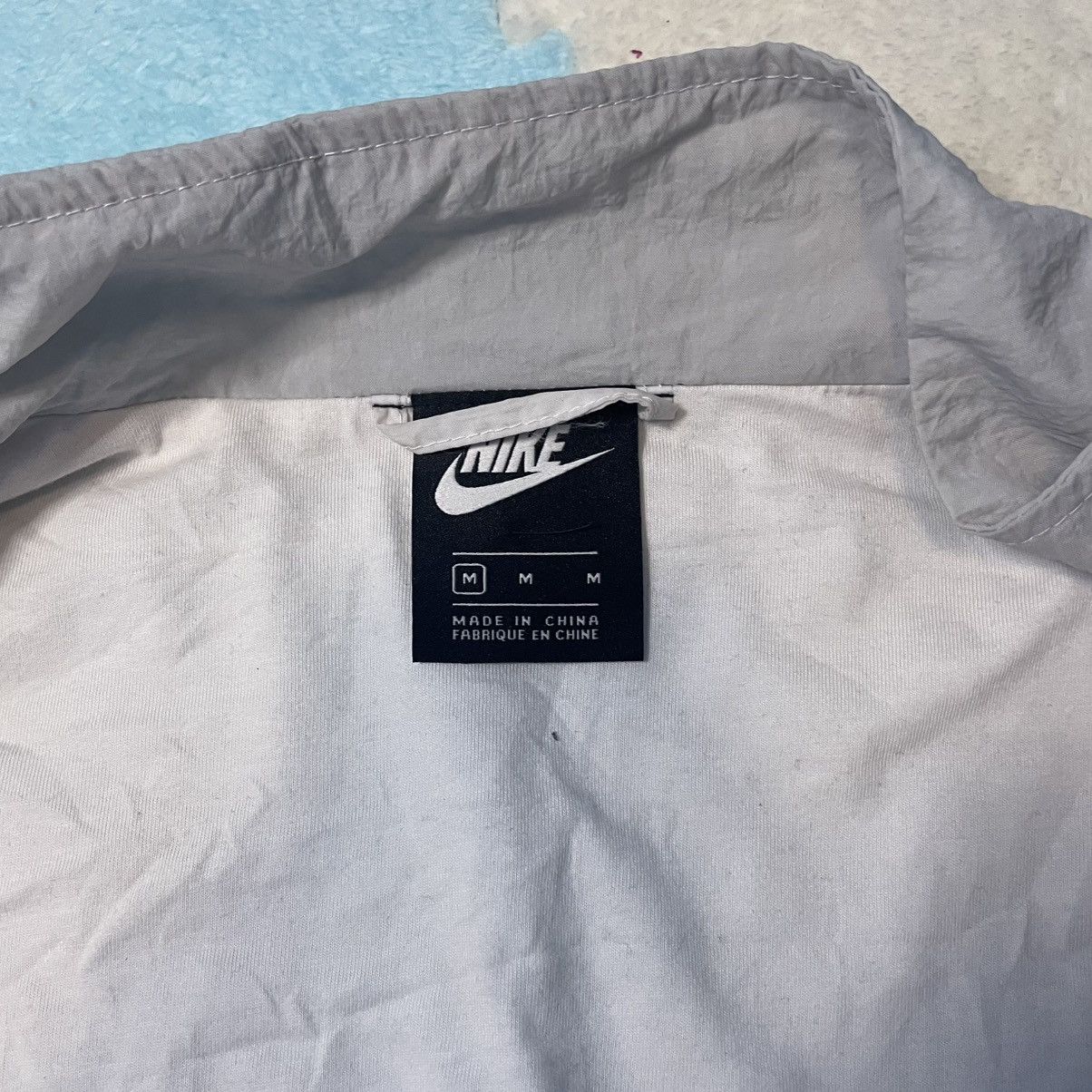 Nike vintage nike windbreaker jacket - size M Size US M / EU 48-50 / 2 - 7 Thumbnail
