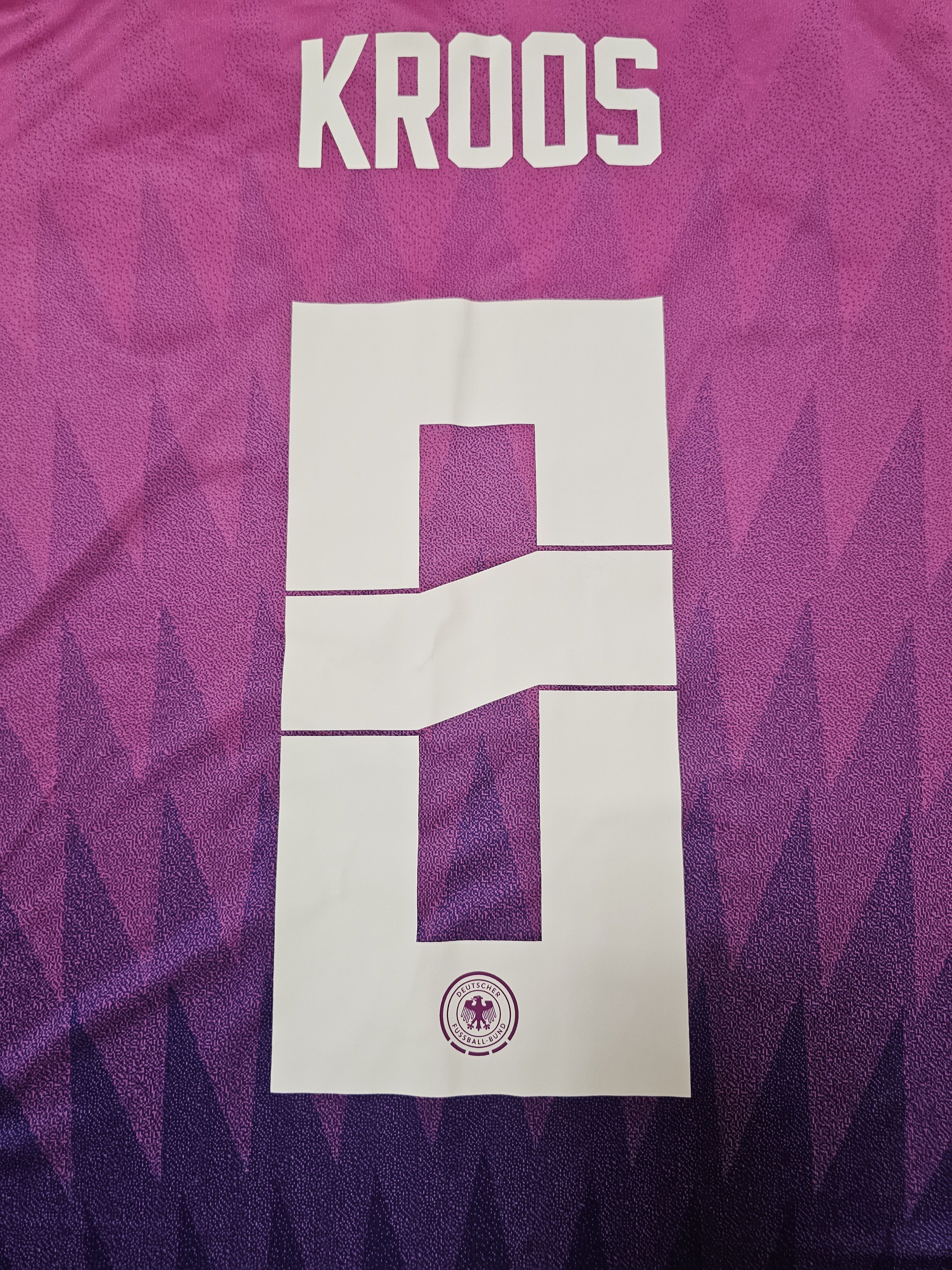 Adidas GERMANY 2024 AWAY EURO KROOS FOOTBALL SHIRT SOCCER JERSEY Size US XL / EU 56 / 4 - 6 Thumbnail