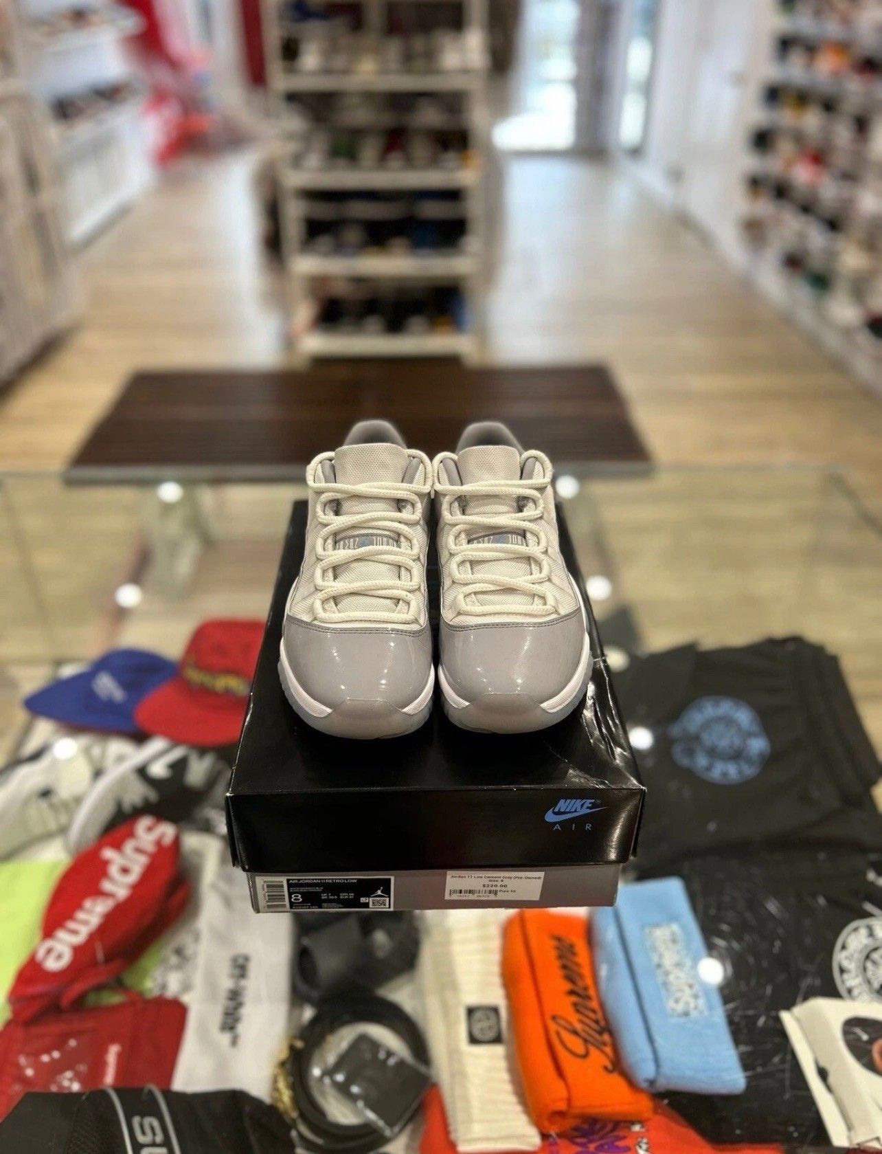 Jordan Brand Jordan 11 Low Cement Grey Size US 8 / EU 41 - 2 Thumbnail