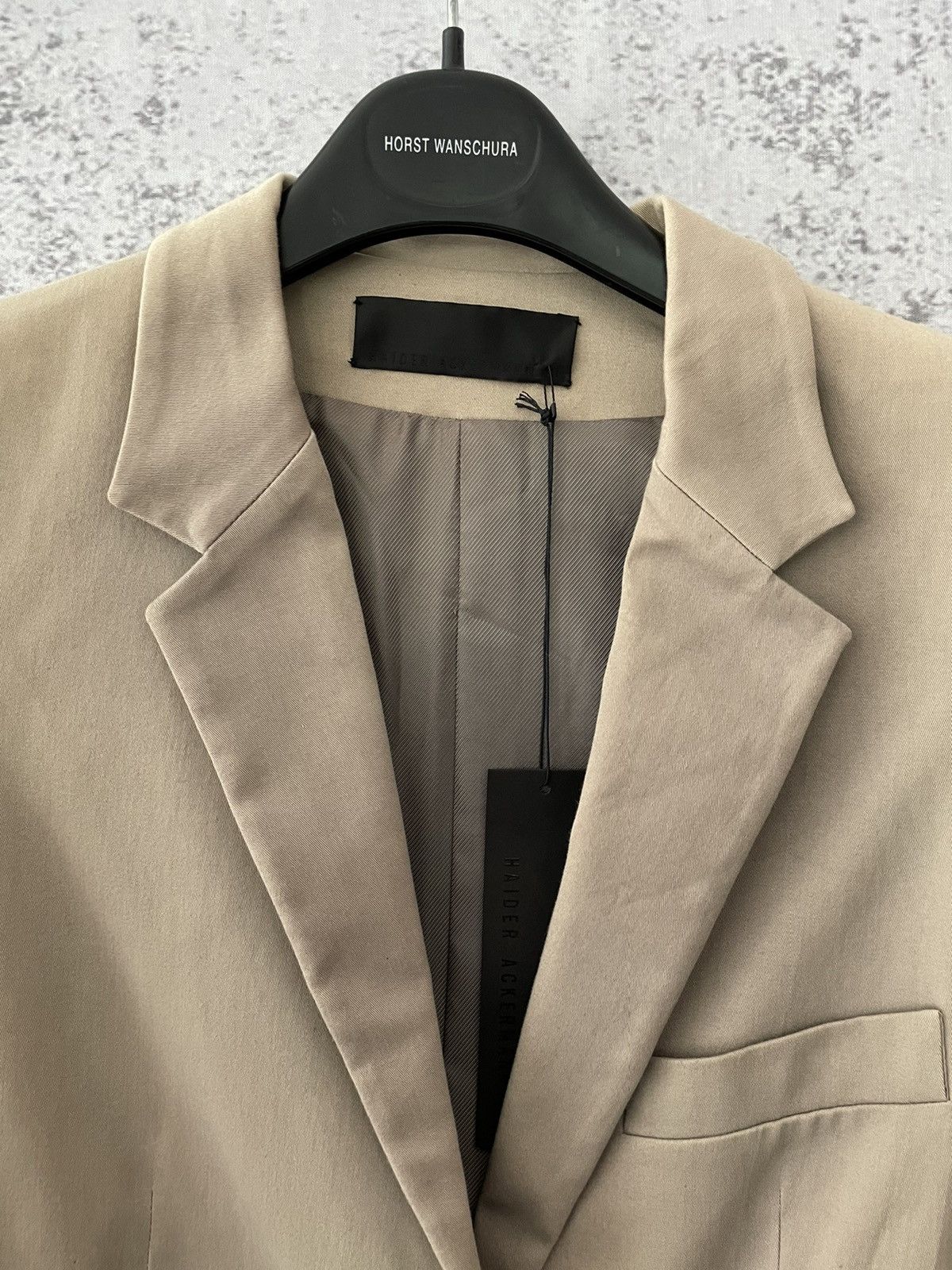 Haider Ackermann Beige Slim Elongated Blazer Size 38R - 2 Thumbnail