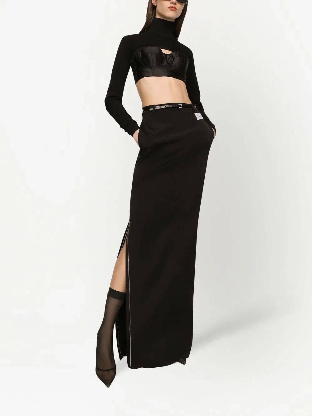 Dolce & Gabbana o1y0925 Maxi Skirt in Black Size 27" / US 4 / IT 40 - 5 Thumbnail